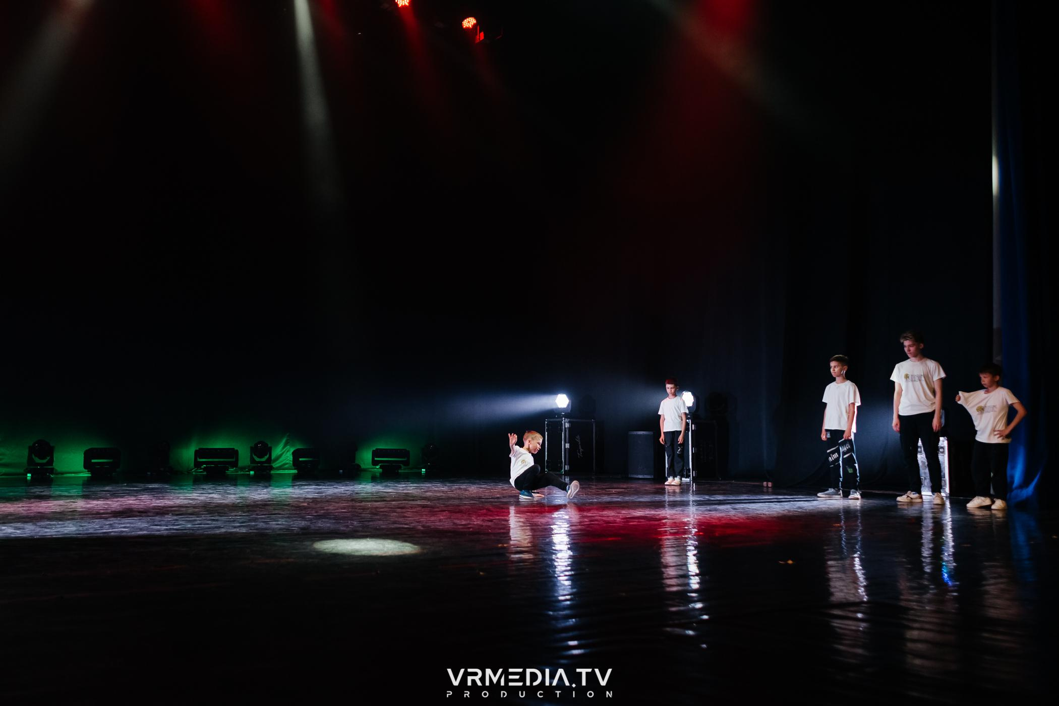 Пока все в доме