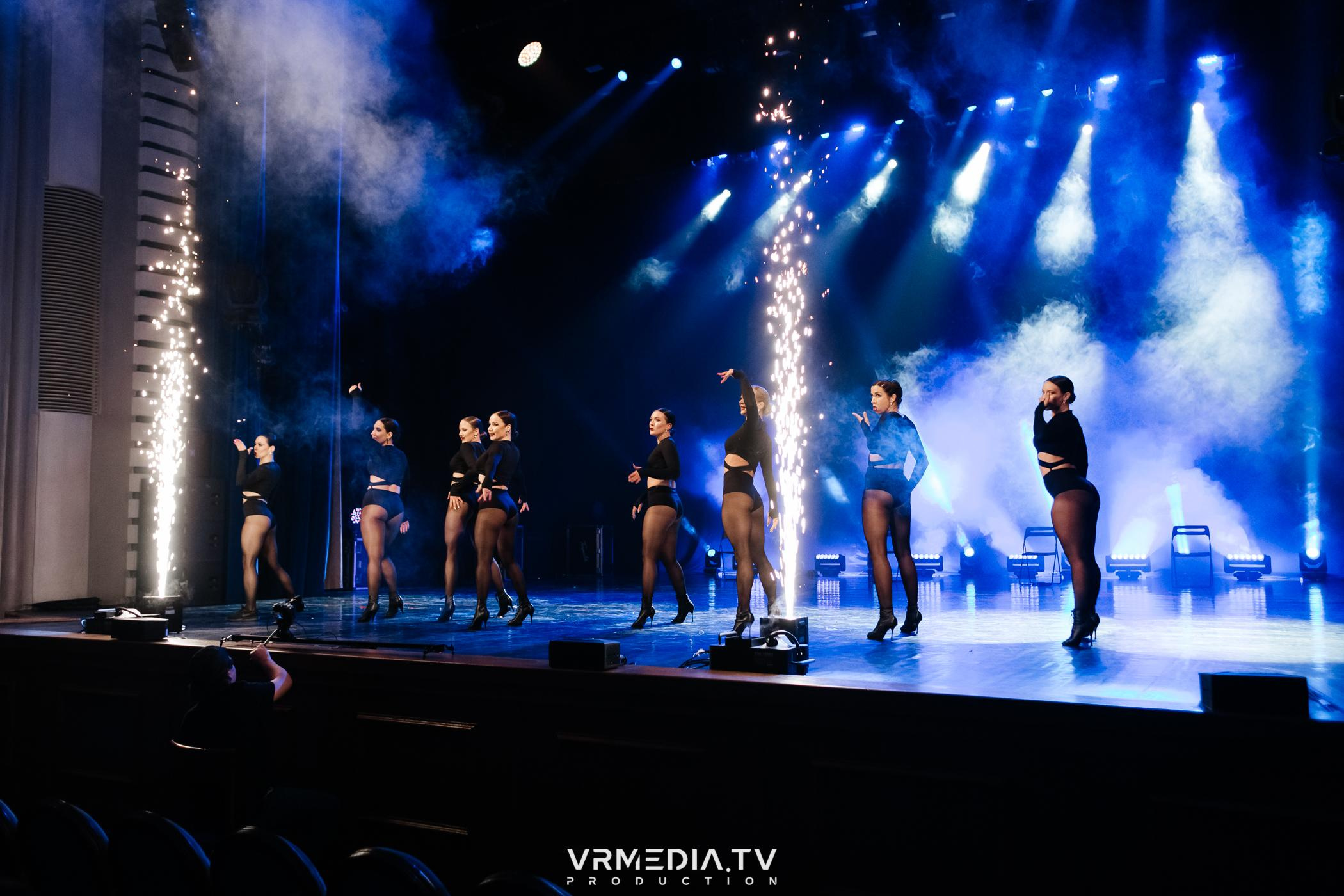 Пока все в доме