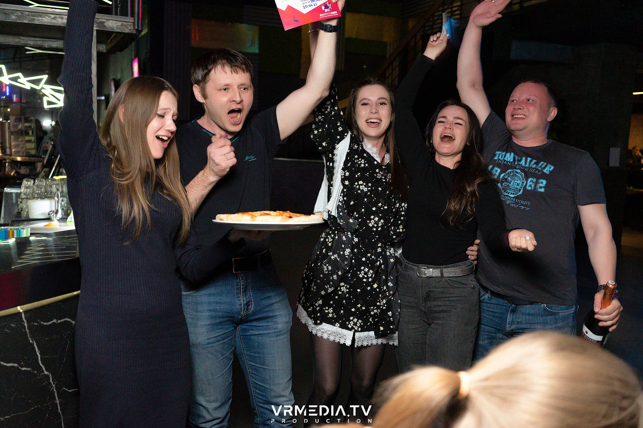 WoW QuiZ в баре «DOSKI»