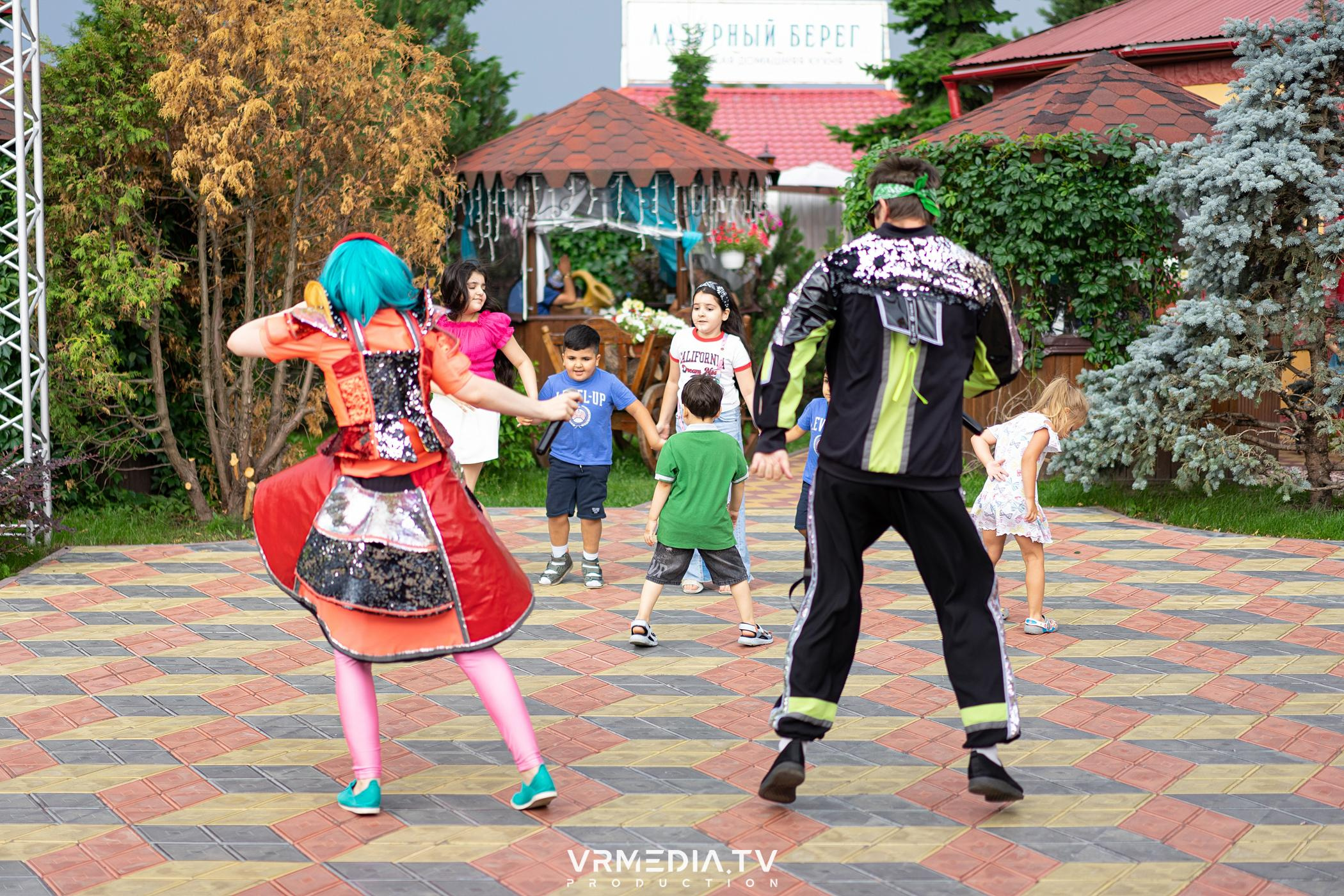 Детская вечеринка в ресторане «Лазурный Берег»