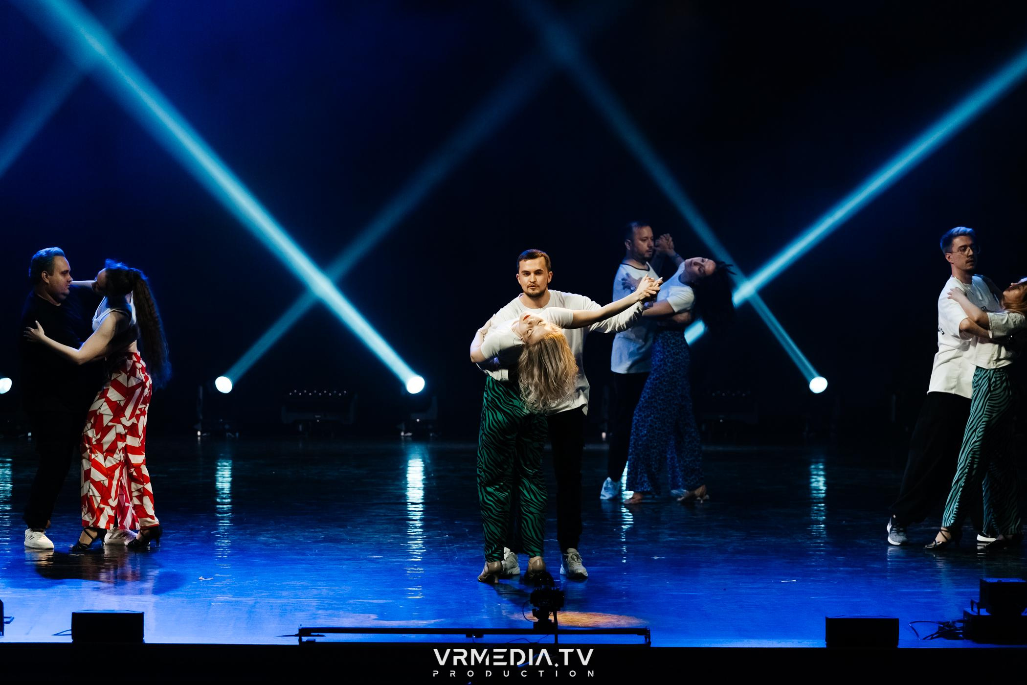 Пока все в доме