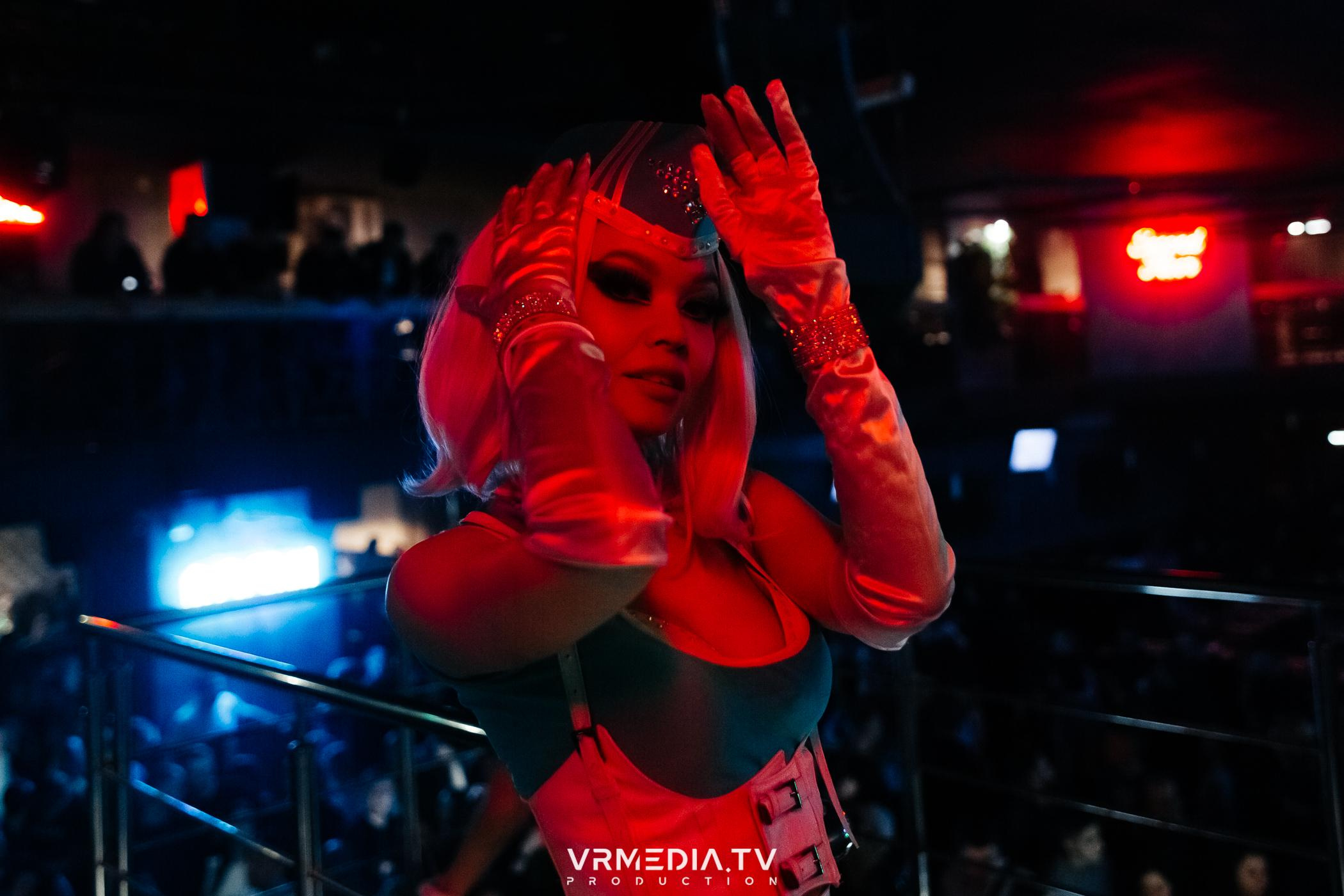 Выходные в баре «DOSKI»