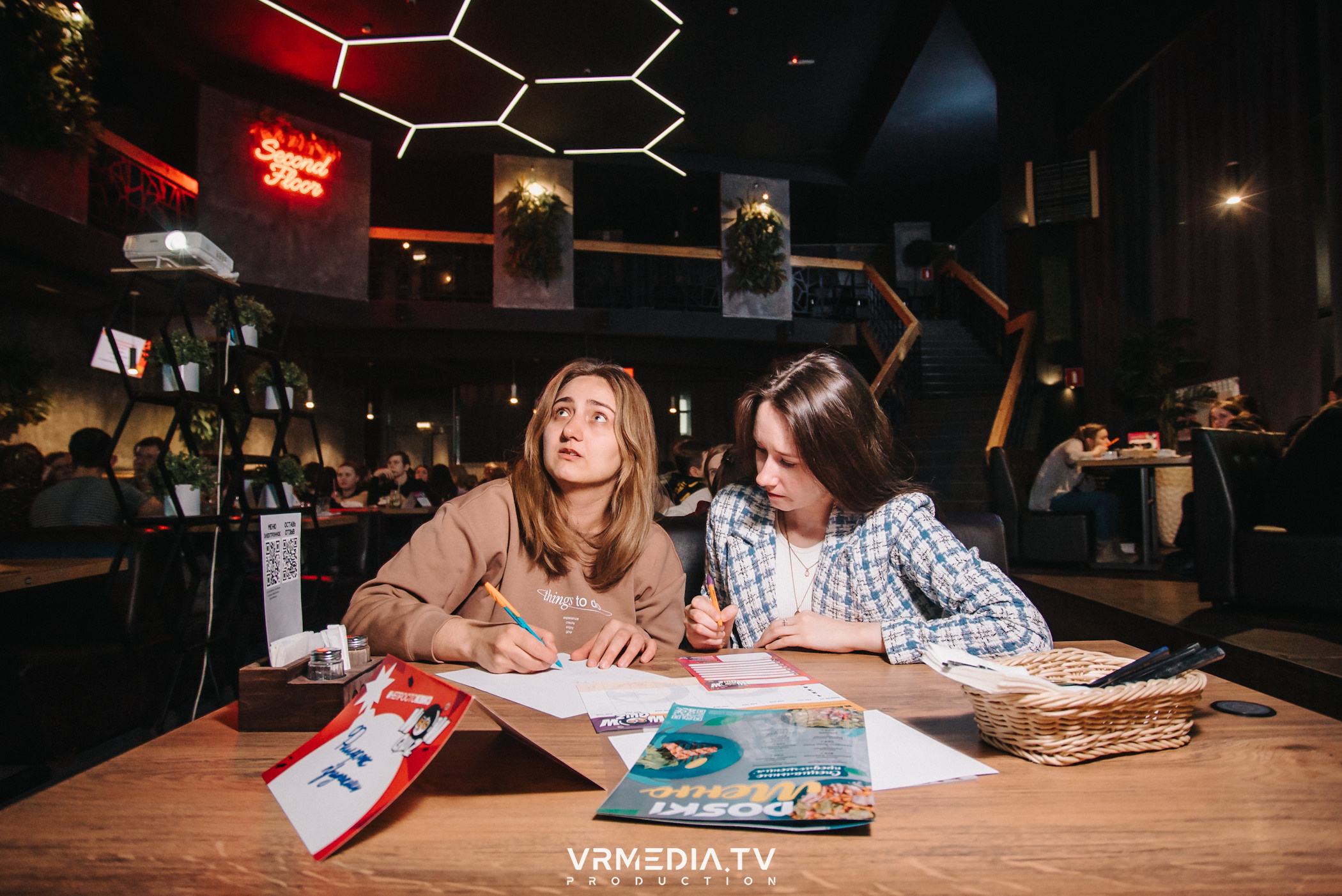 WoW QuiZ в баре «DOSKI»