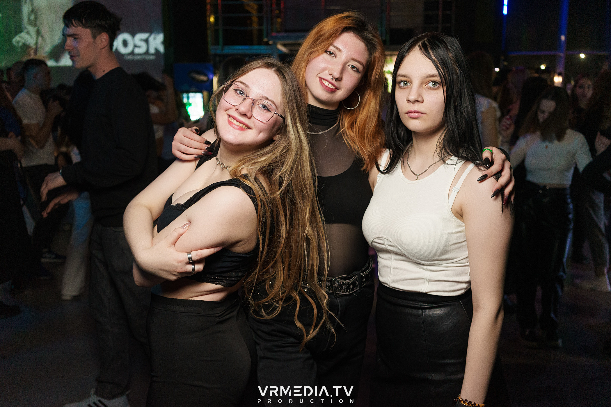 Выходные в баре «DOSKI»