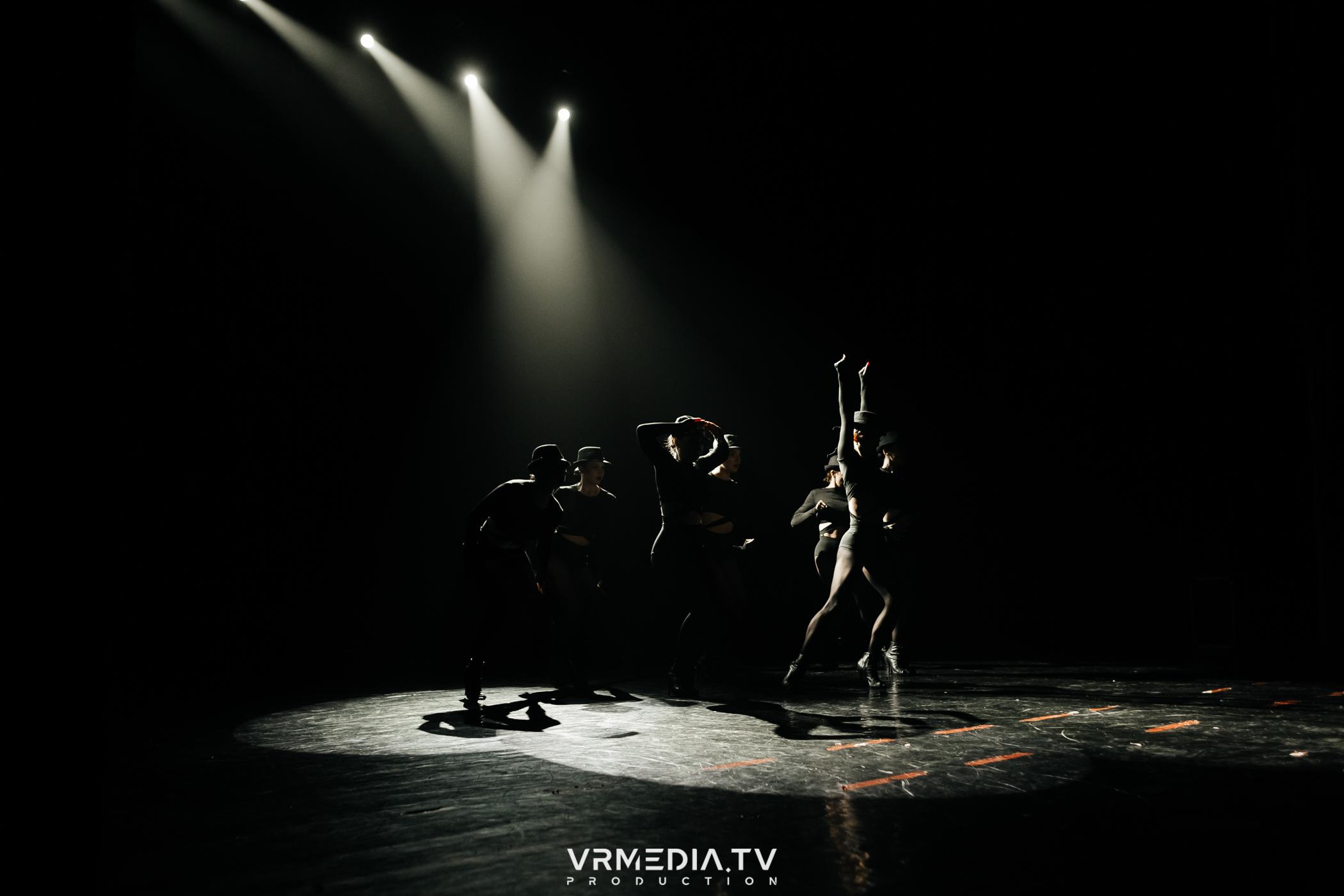 Пока все в доме