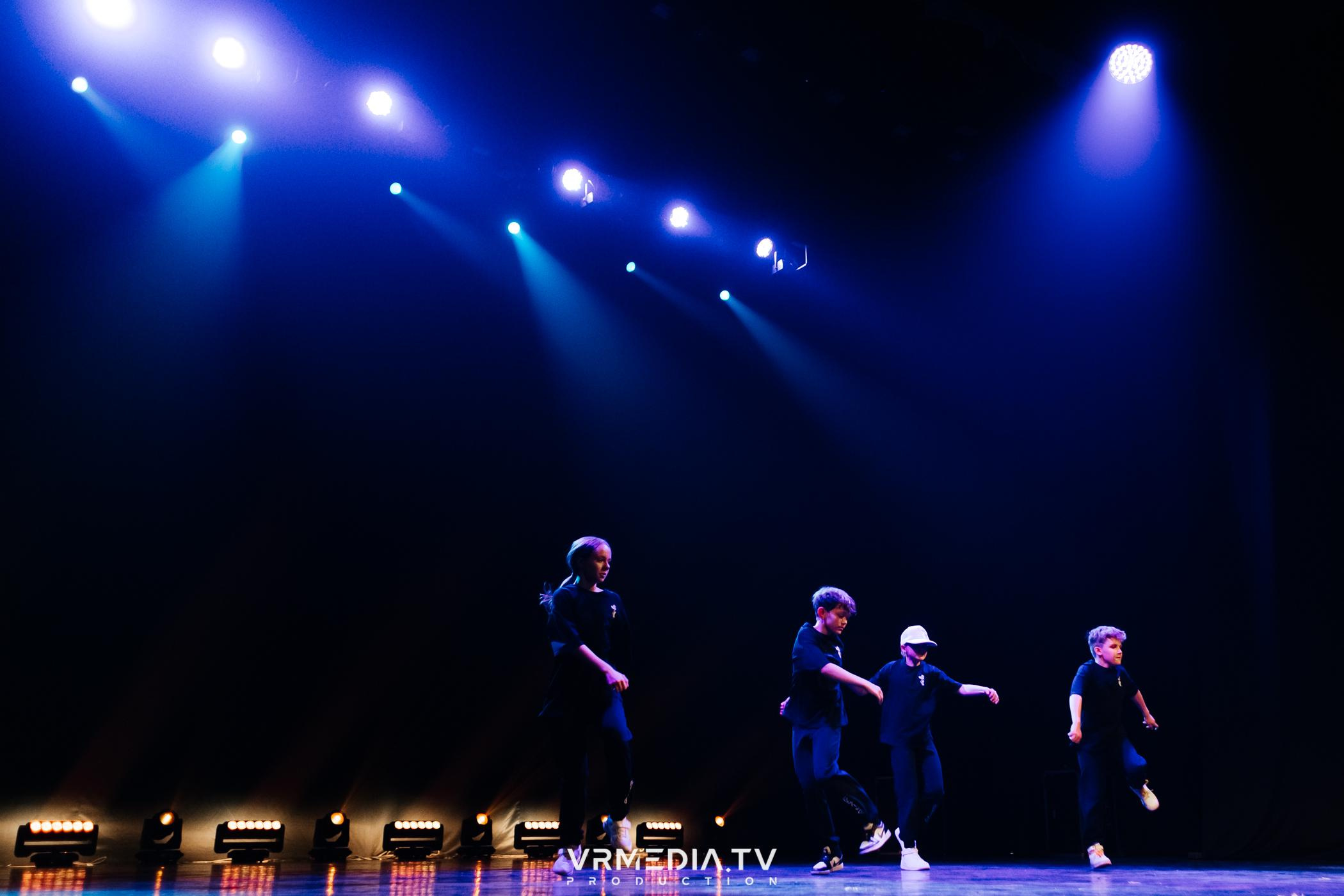 Пока все в доме