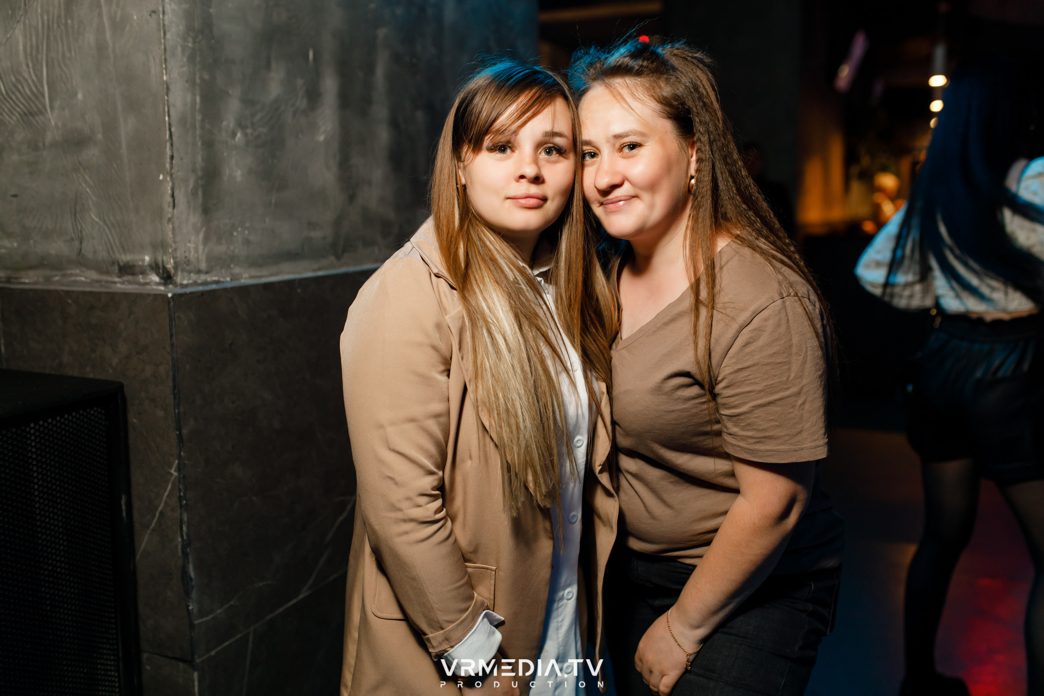 Выходные в баре «DOSKI»