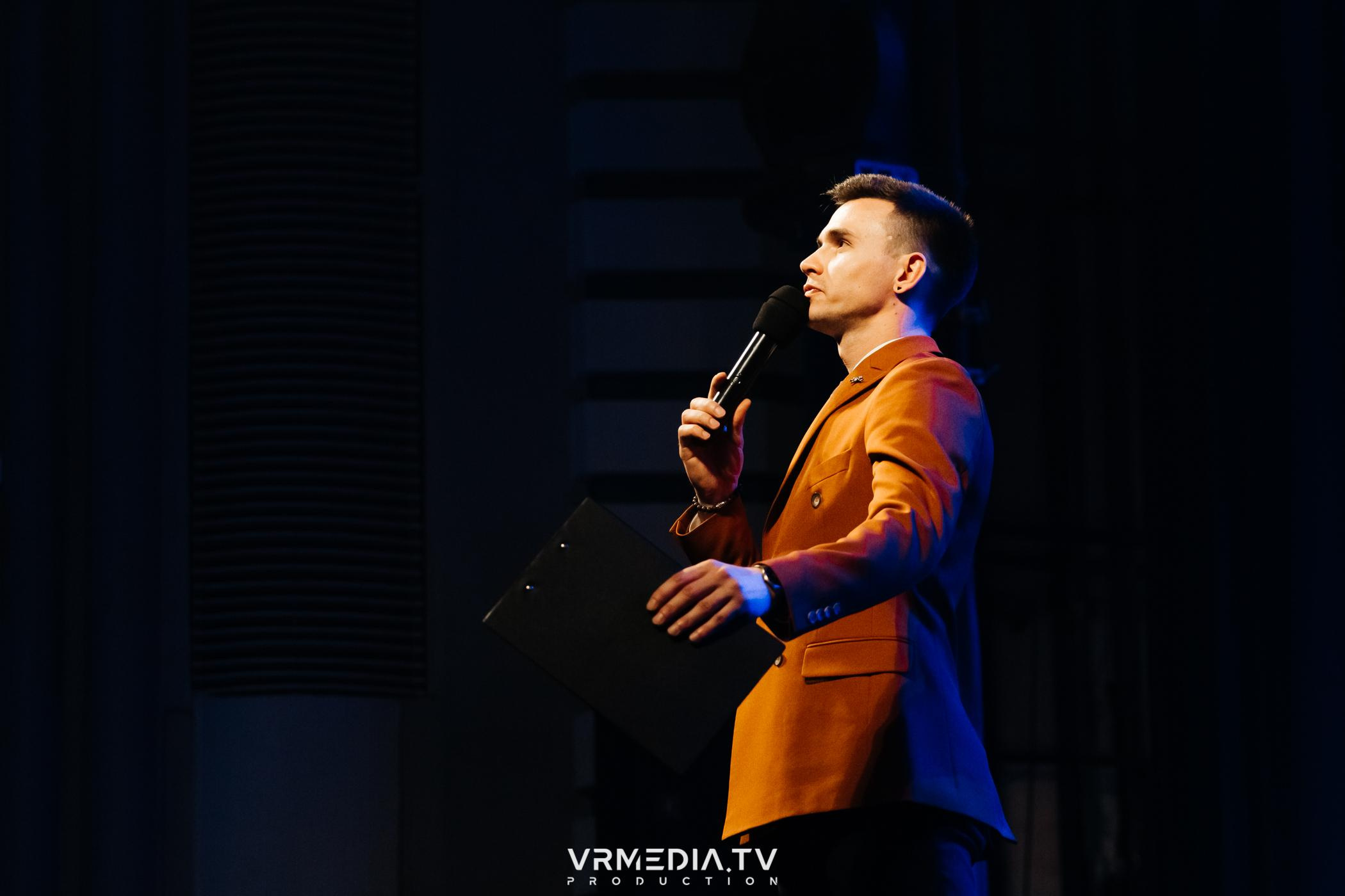 Пока все в доме