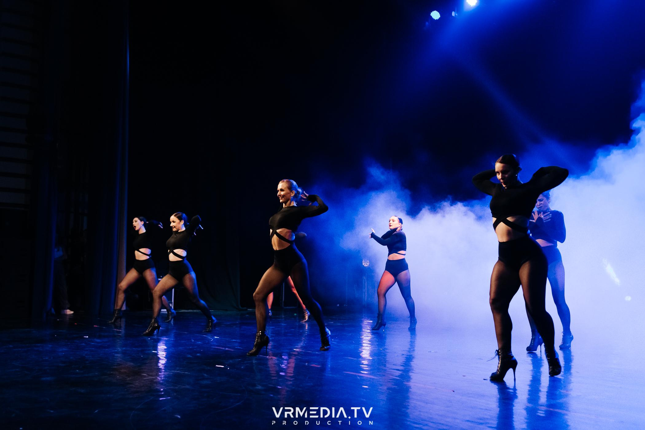 Пока все в доме