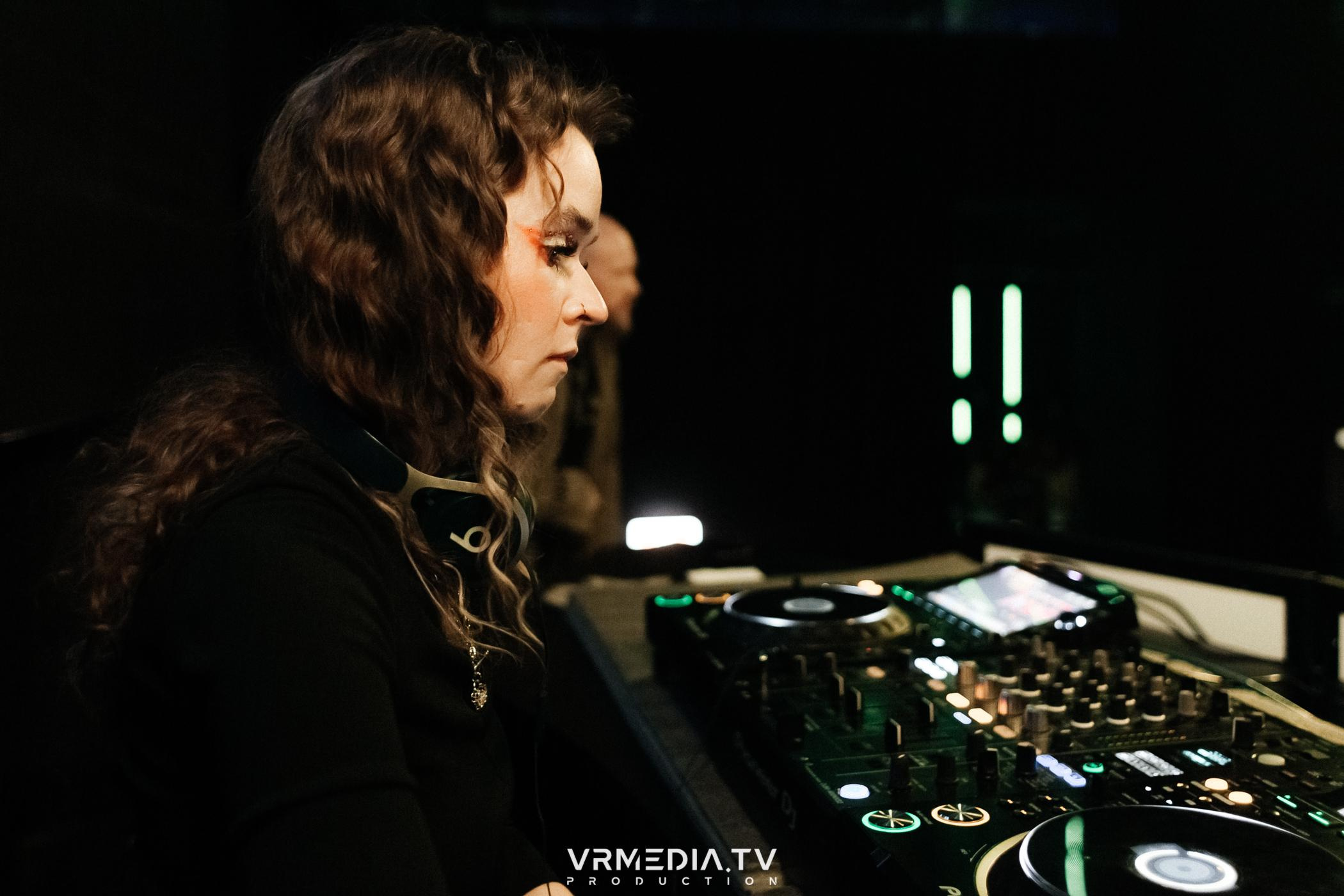 Выпускной школы диджеинга «Атмосфера»