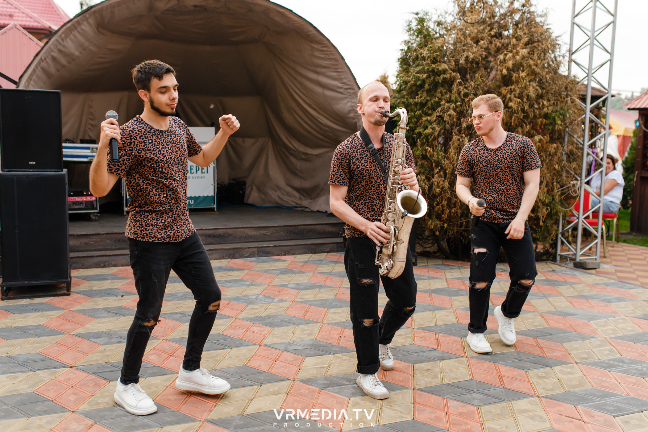 Выходные в ресторане «Лазурный берег»