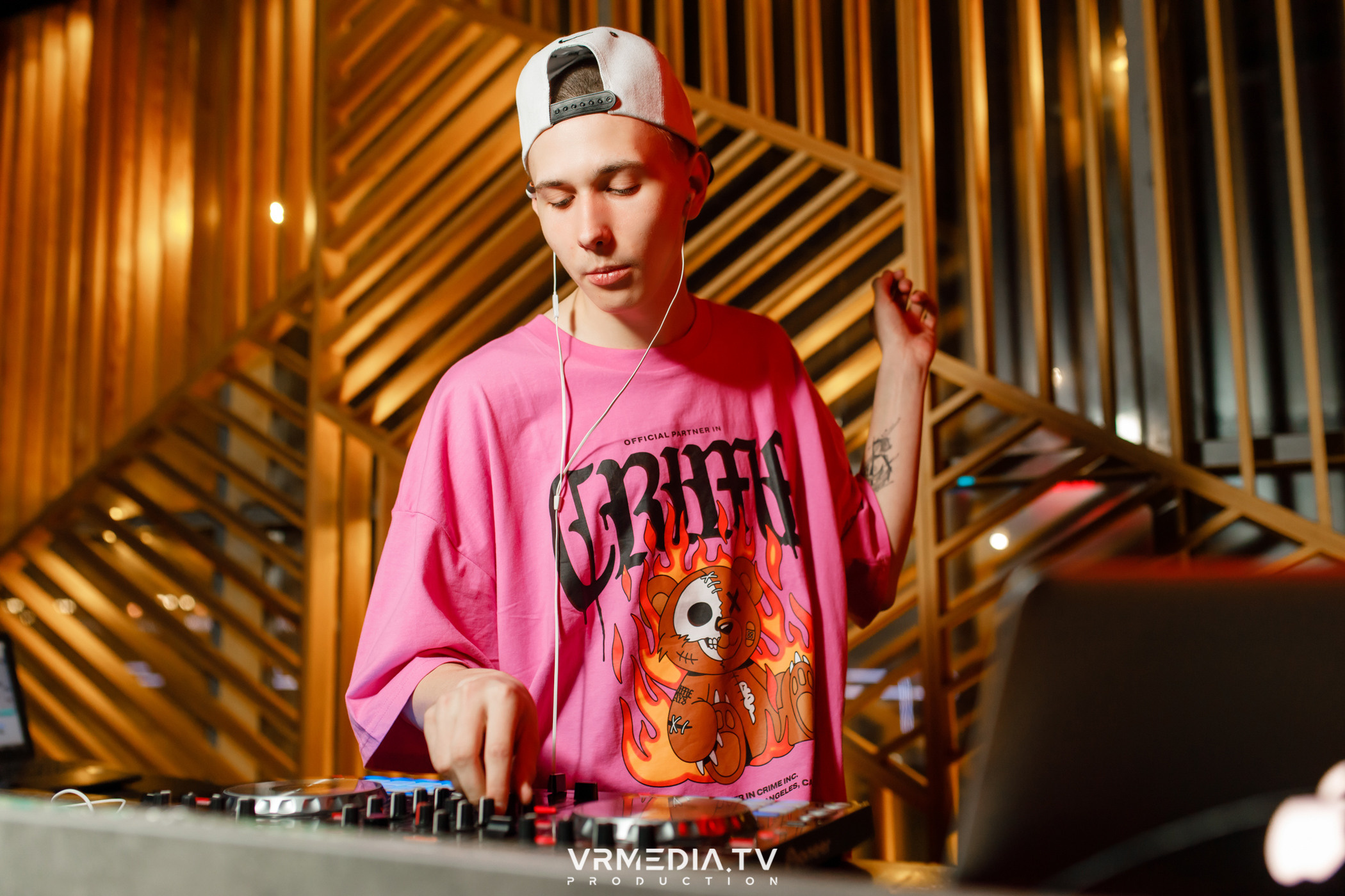 Выходные в баре «DOSKI»