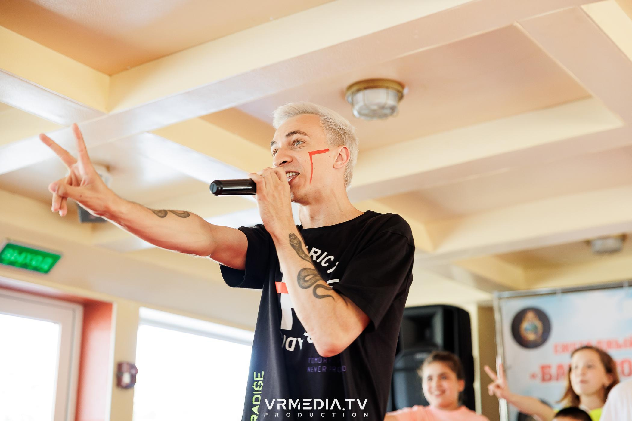 LEOMAR PRODUCTION: 8 БЛАГОТВОРИТЕЛЬНЫЙ КОНЦЕРТ «БАТЛ ГОЛОСОВ-ПЛЫВЕТ П