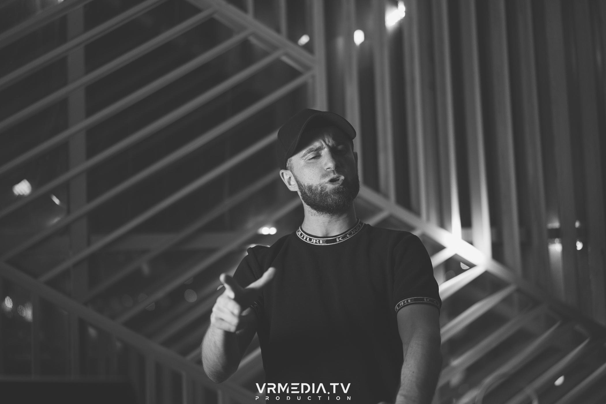 Выходные в баре «DOSKI»