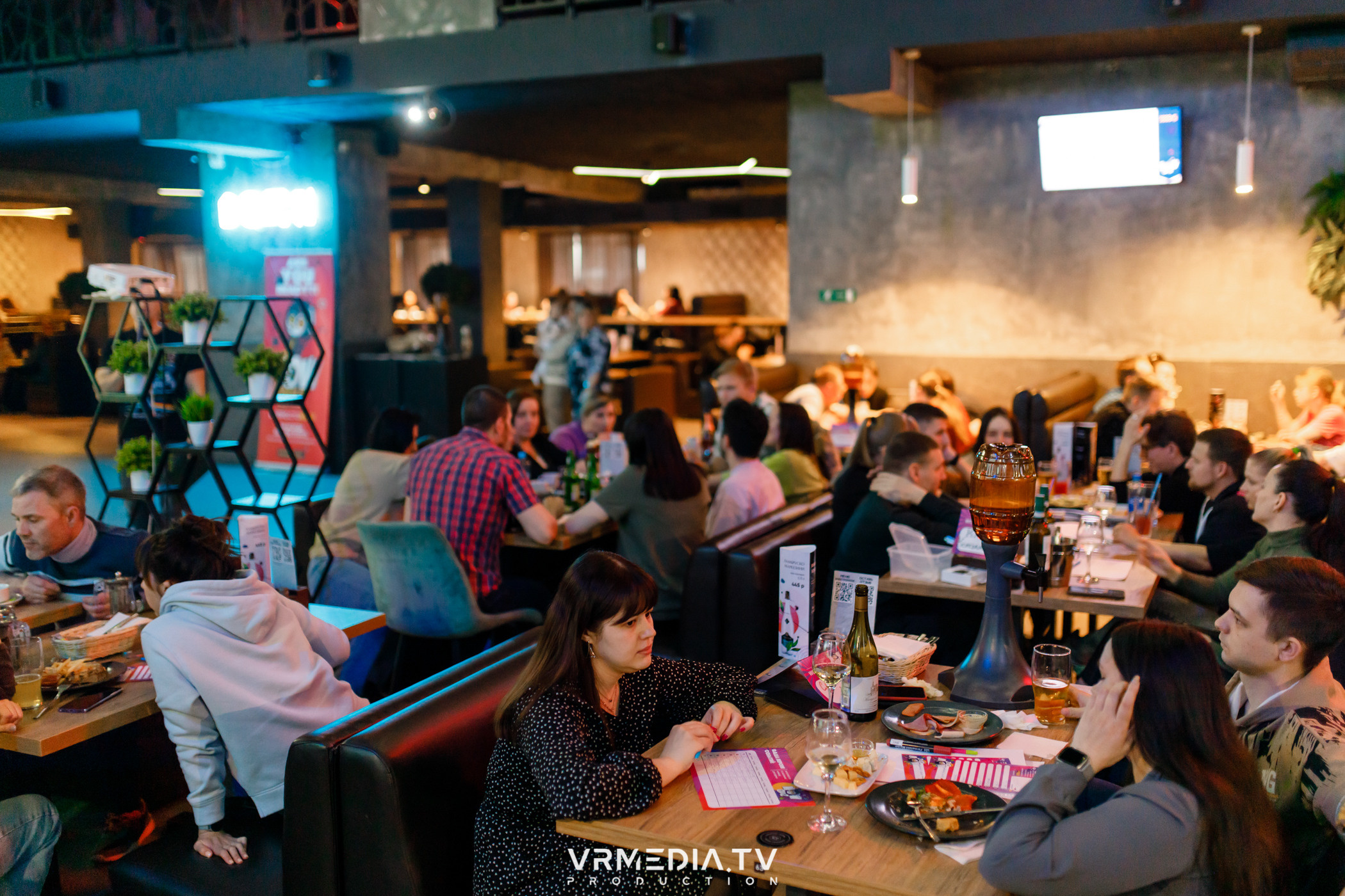 WoW QuiZ в баре «DOSKI»