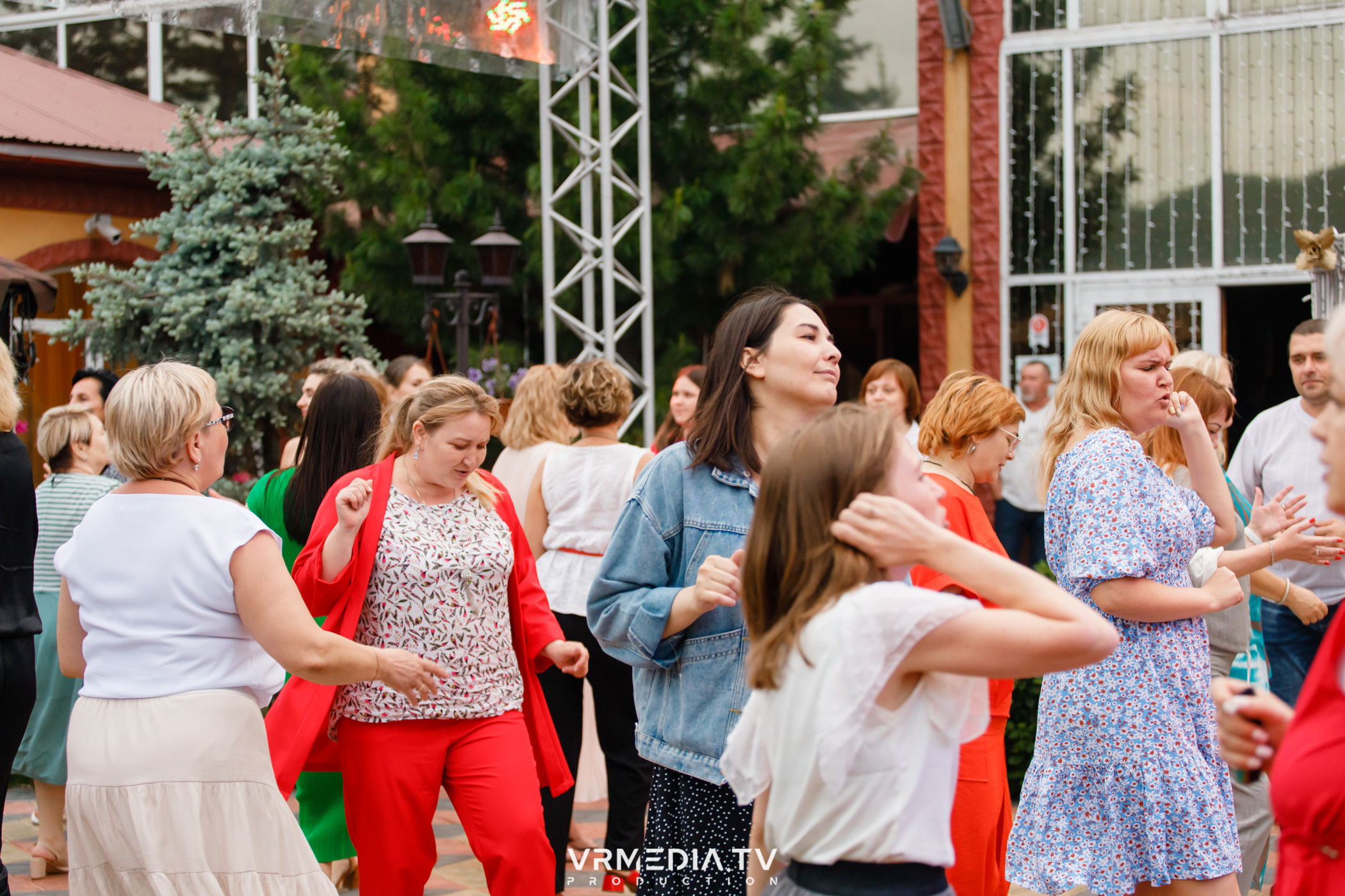 Выходные в ресторане «Лазурный берег»