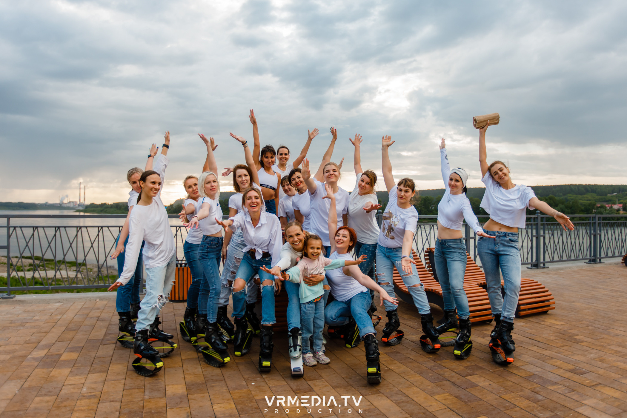 Открытая тренировка «Kangoo jumps»