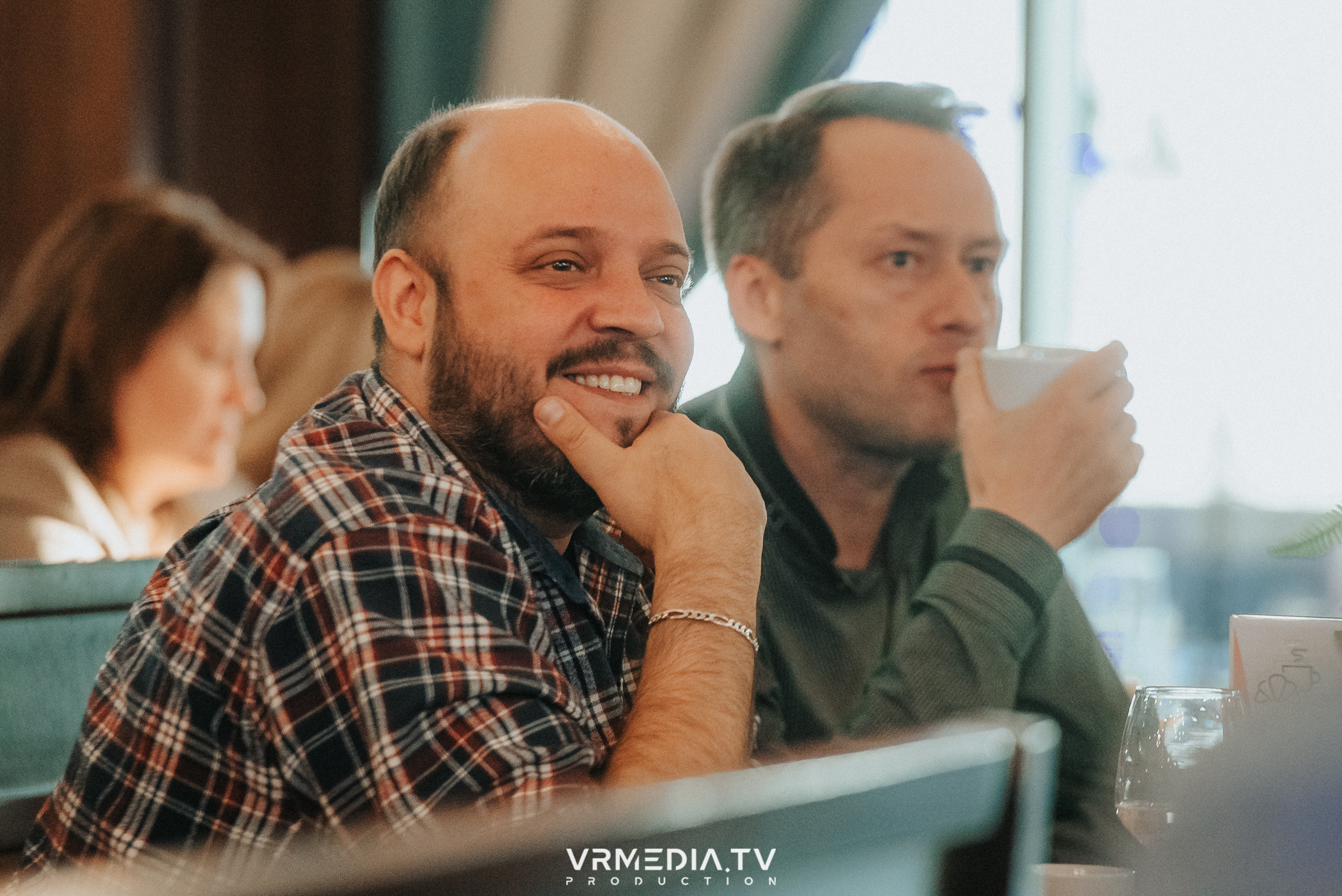 Джазовая среда: JAM SESSION