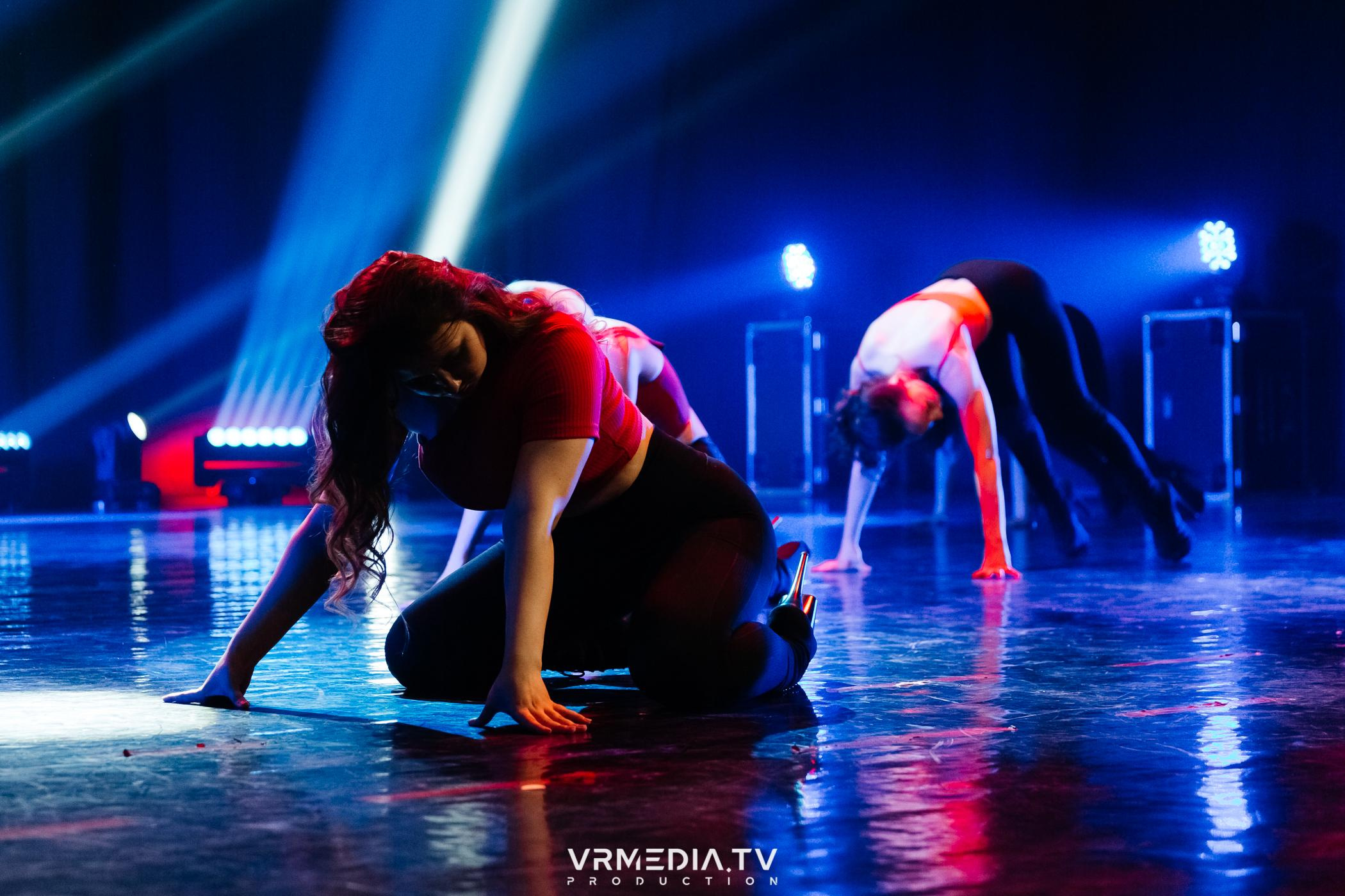 Пока все в доме