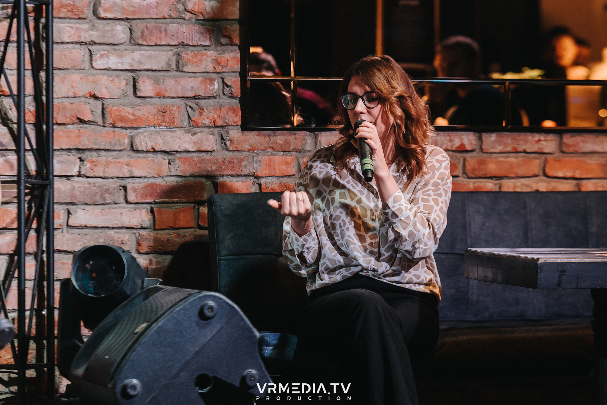 «ДАВАЙ ЧЕСТНО?» в баре-рюмочной «ТОЛК»