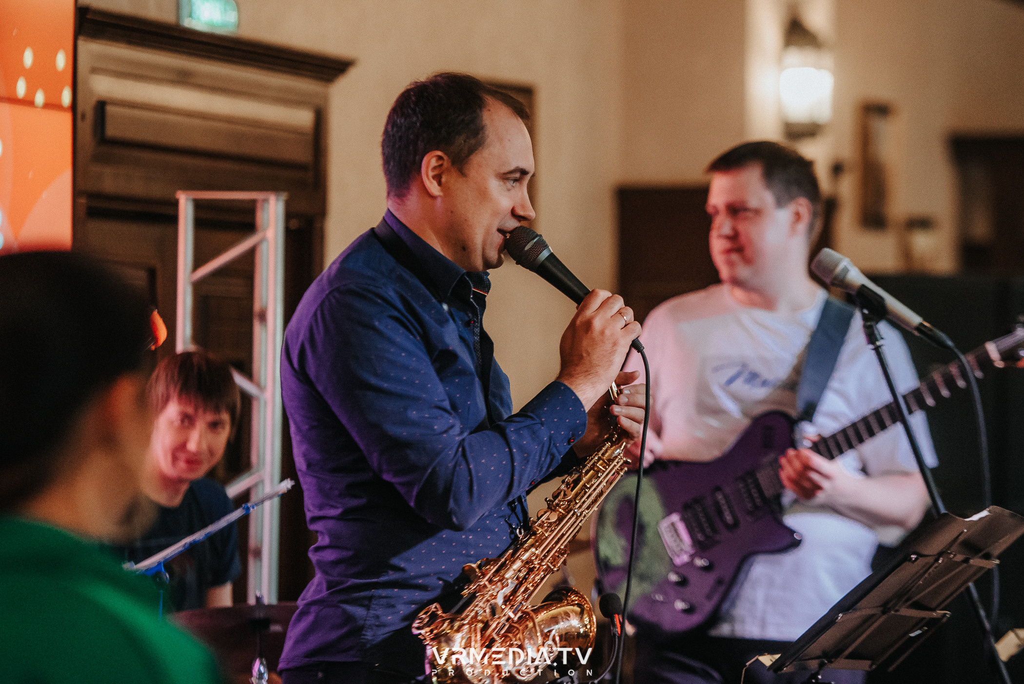 Джазовая среда: Smooth Jazz