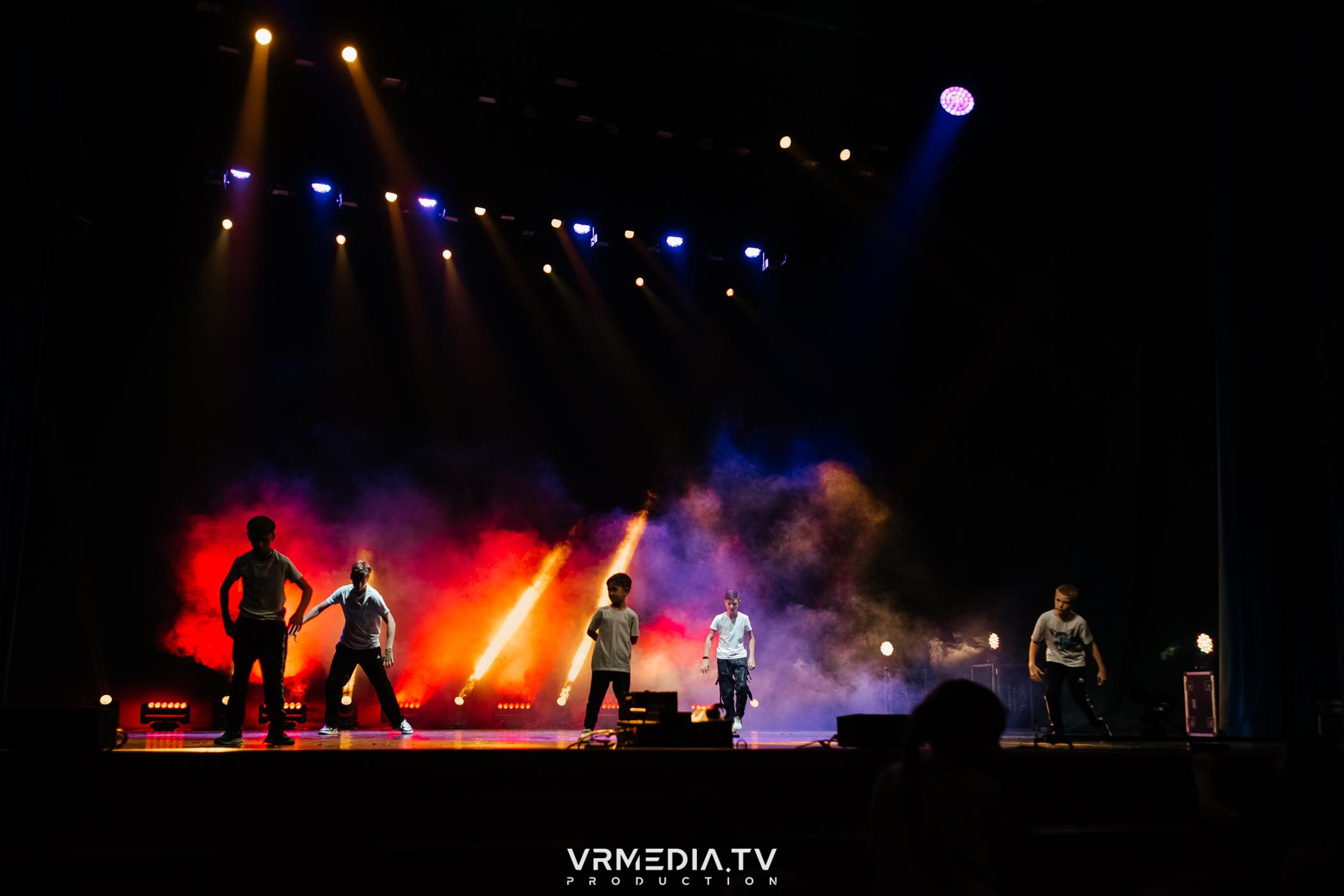 Пока все в доме