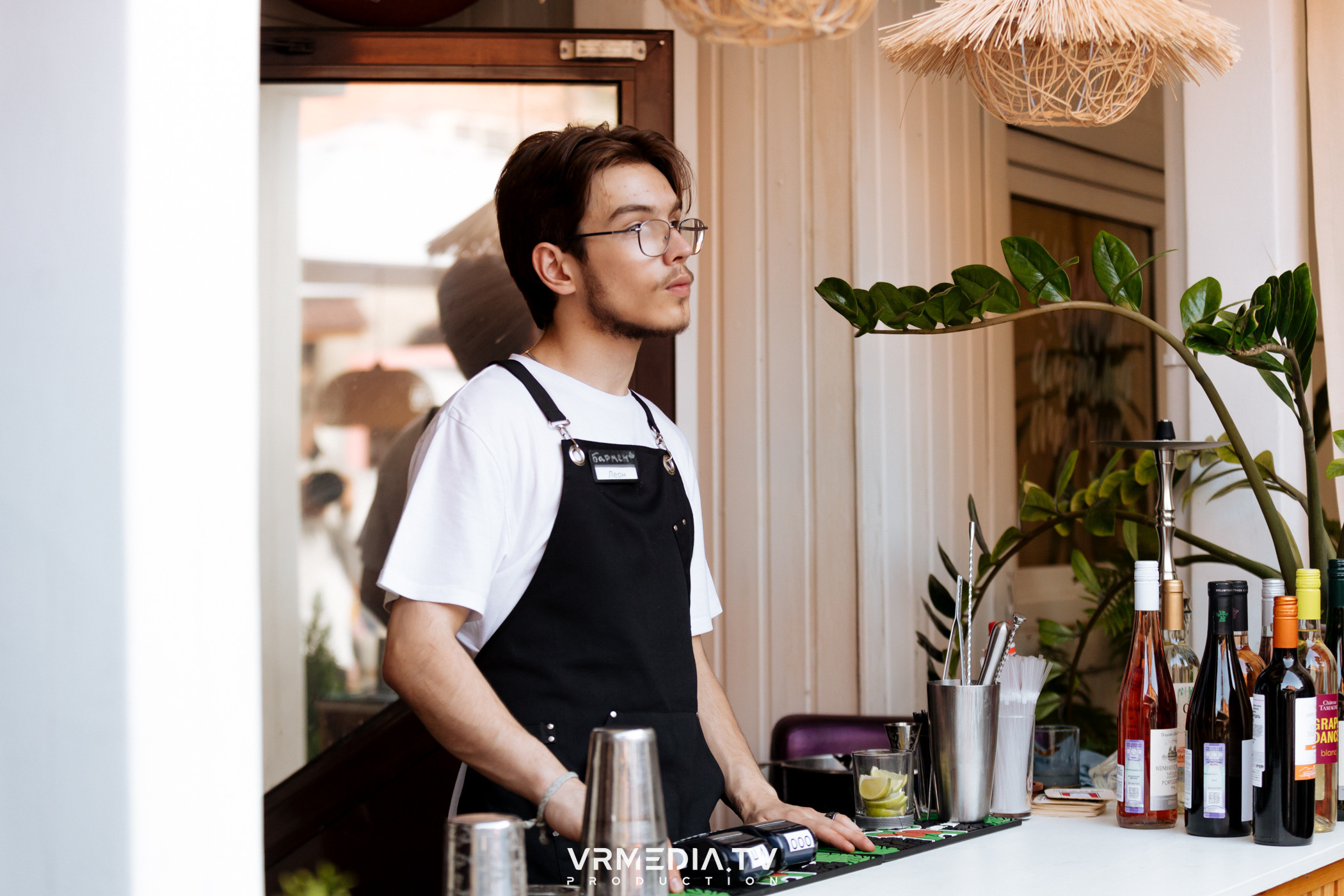 «Среда — маленькая пятница» в караоке-бар «OPERA»