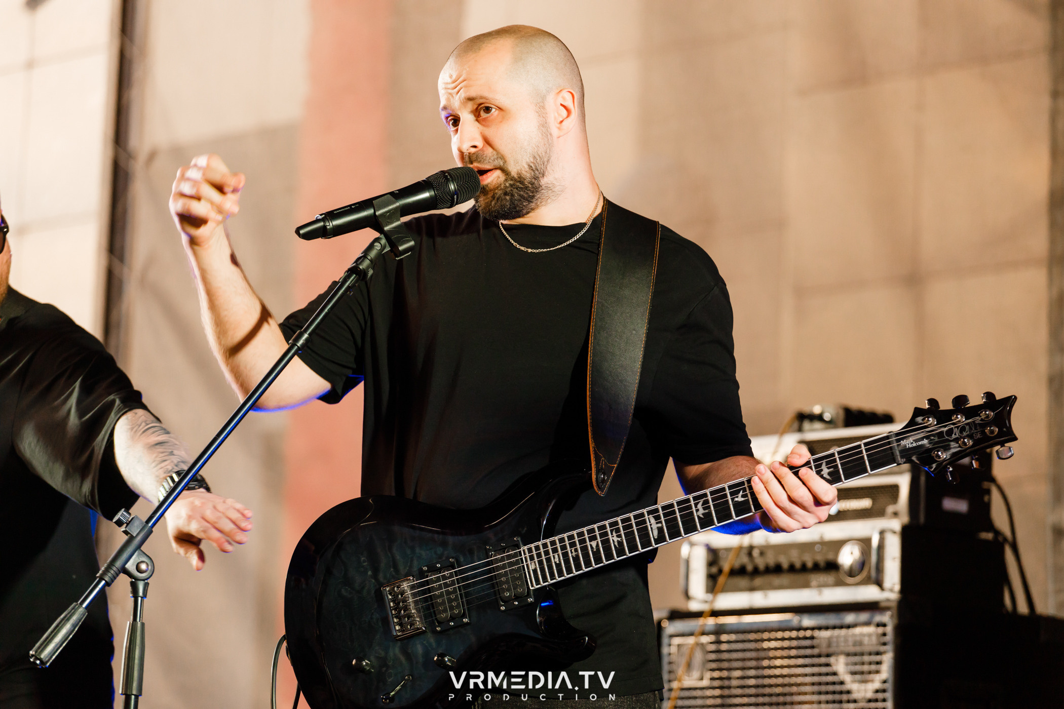 XVIII открытый городской рок-фестиваль «Над землёй» в культурном прост