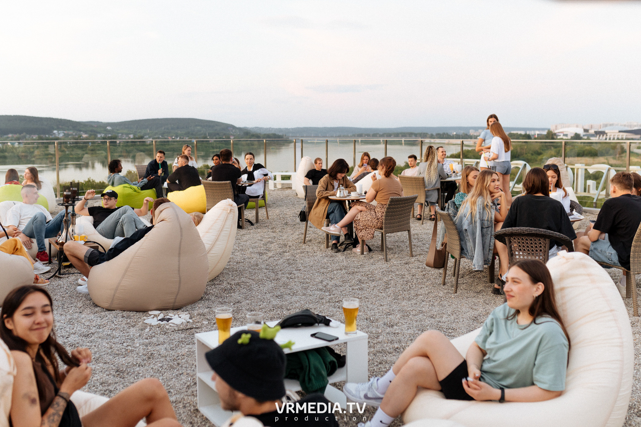 «Среда — маленькая пятница» в Magic Coffee