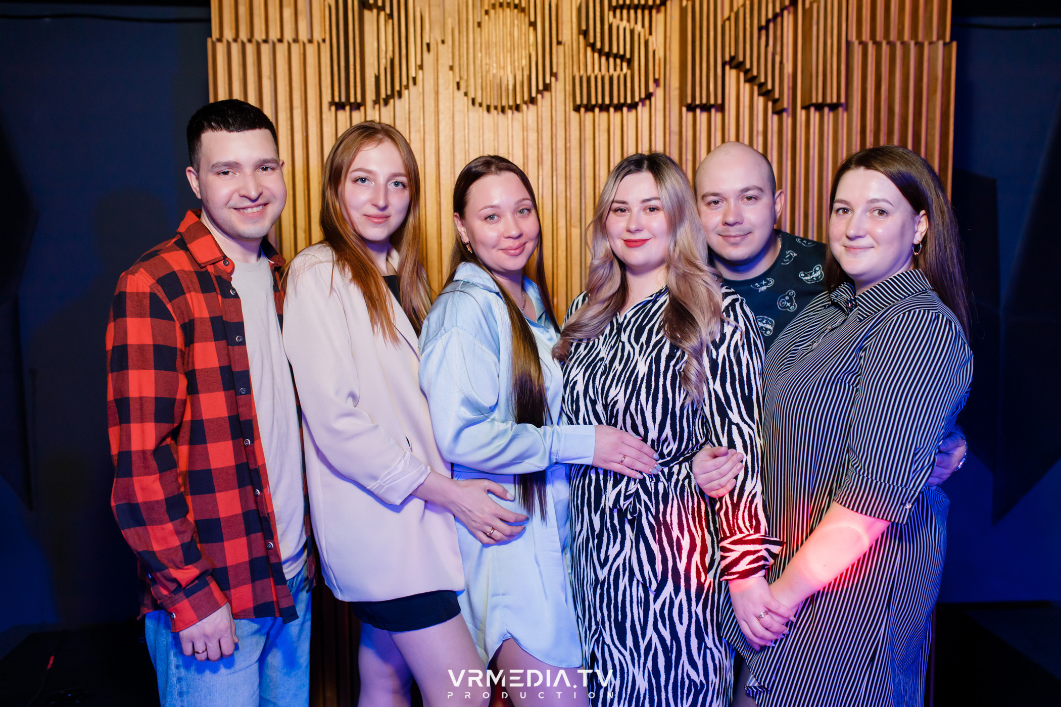 Выходные в баре «DOSKI»