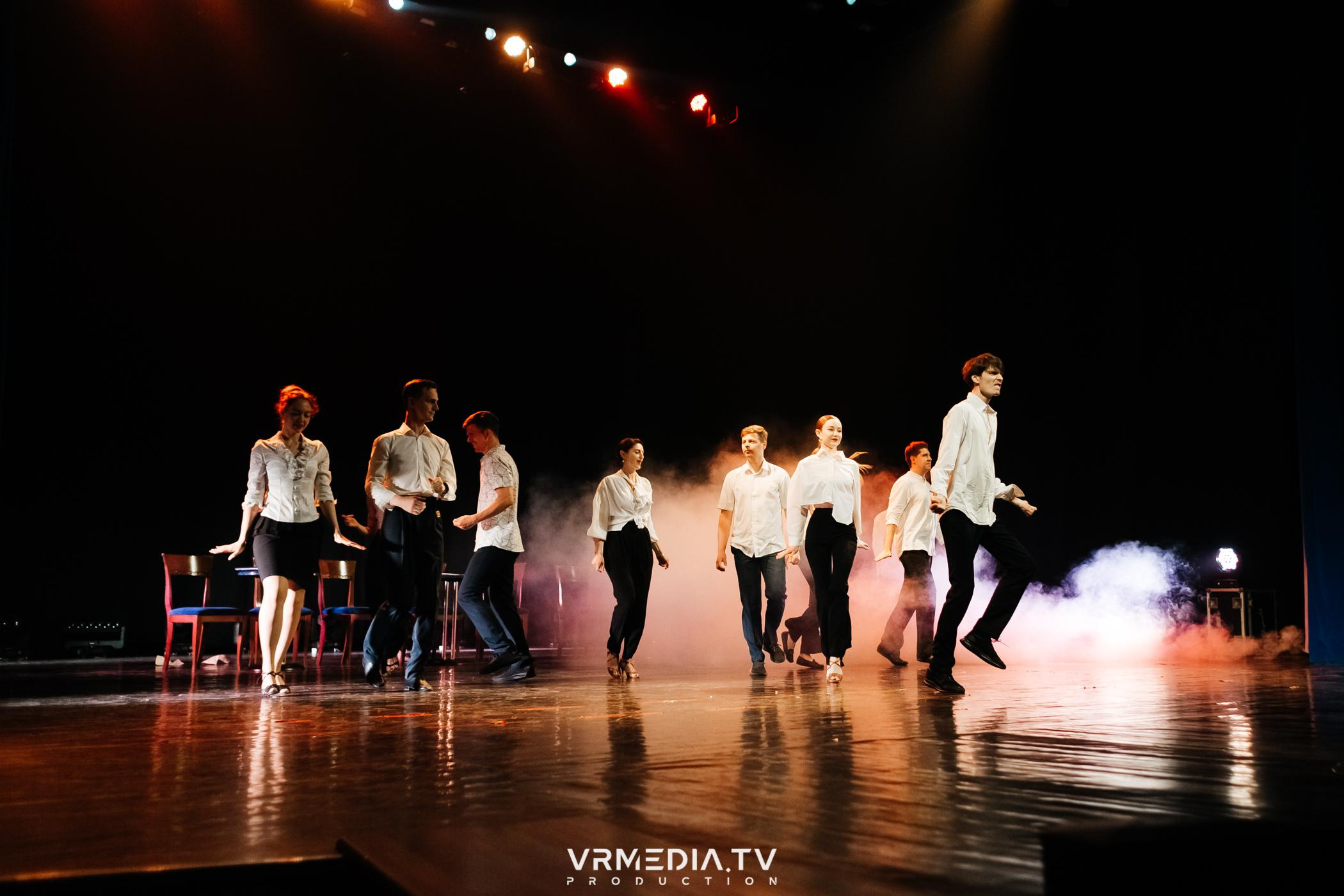 Пока все в доме