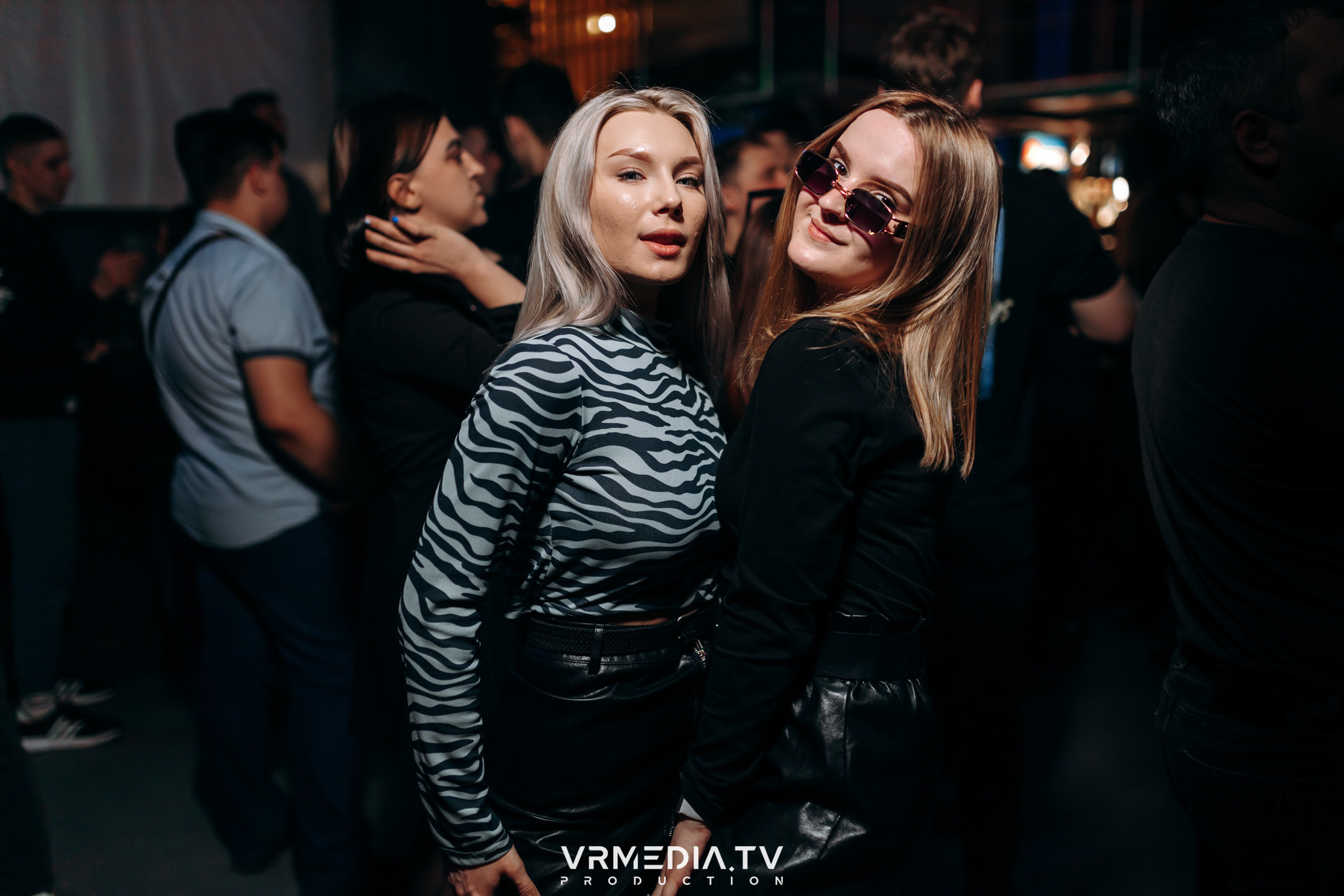 Выходные в баре «DOSKI»