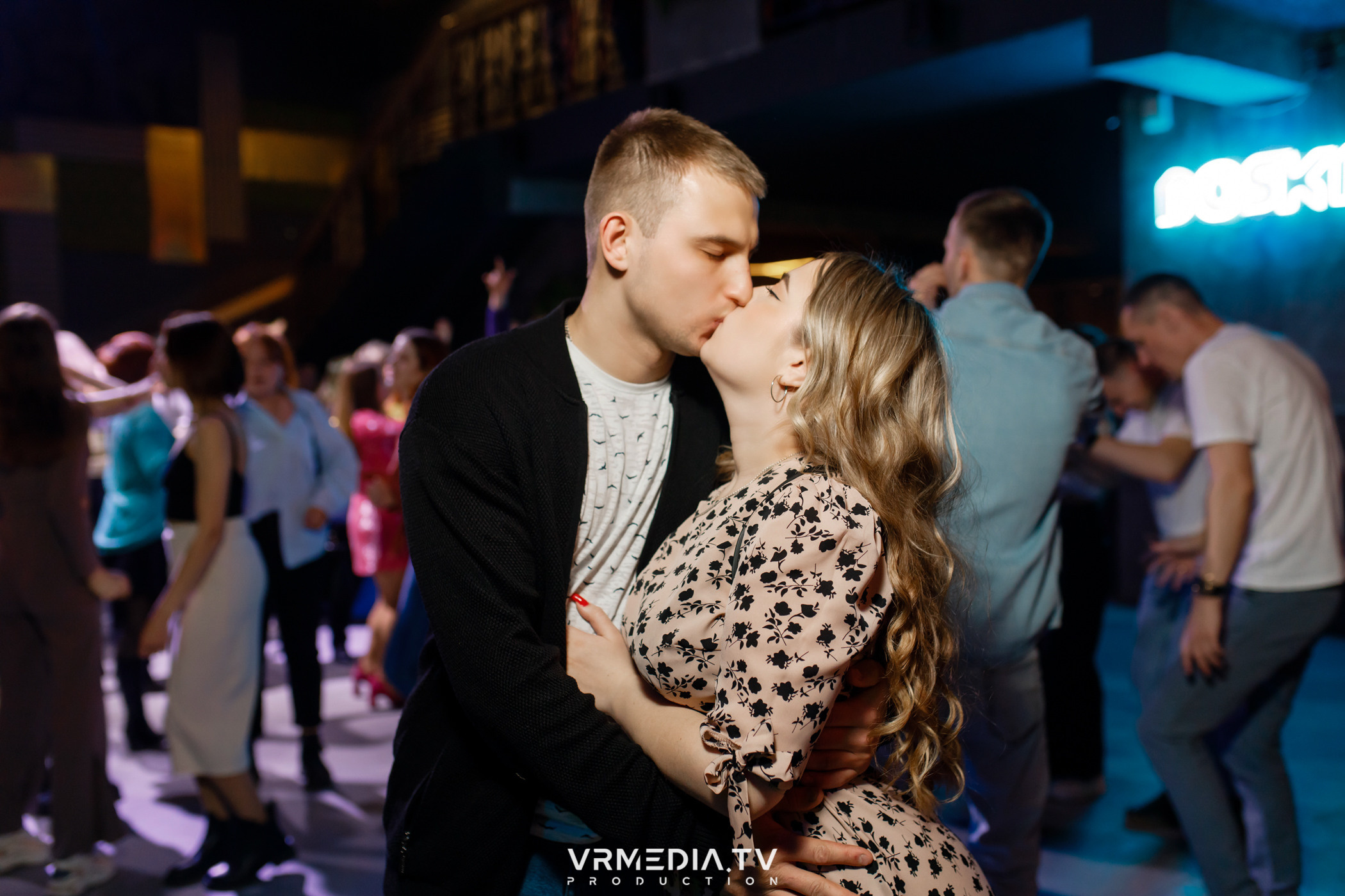 Выходные в баре «DOSKI»