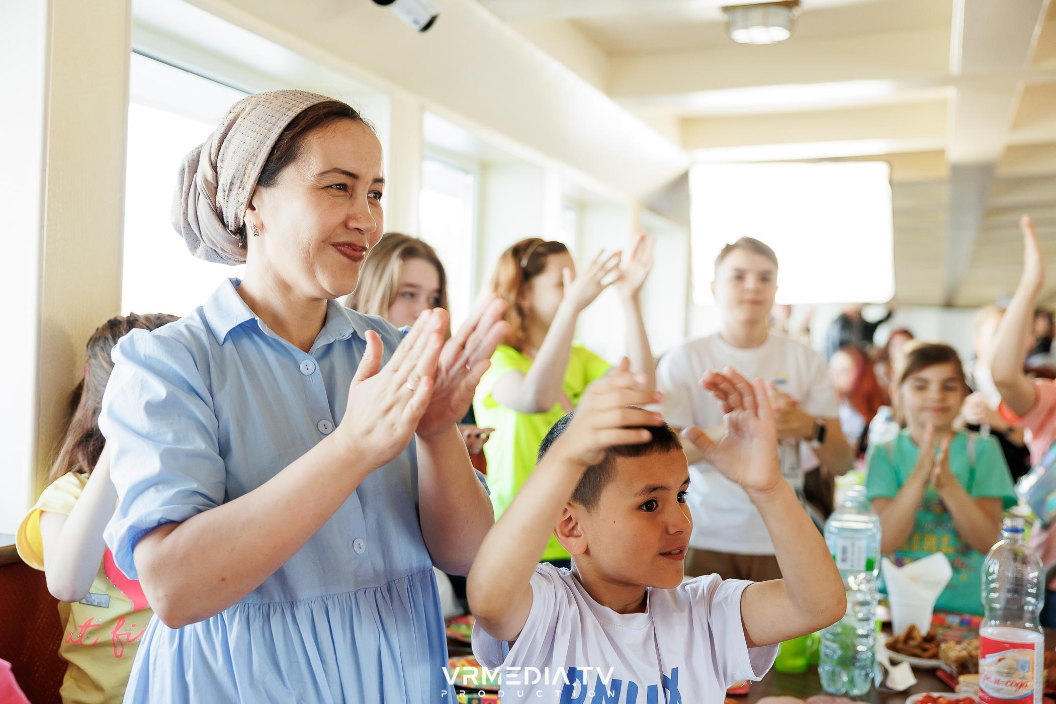 LEOMAR PRODUCTION: 8 БЛАГОТВОРИТЕЛЬНЫЙ КОНЦЕРТ «БАТЛ ГОЛОСОВ-ПЛЫВЕТ П