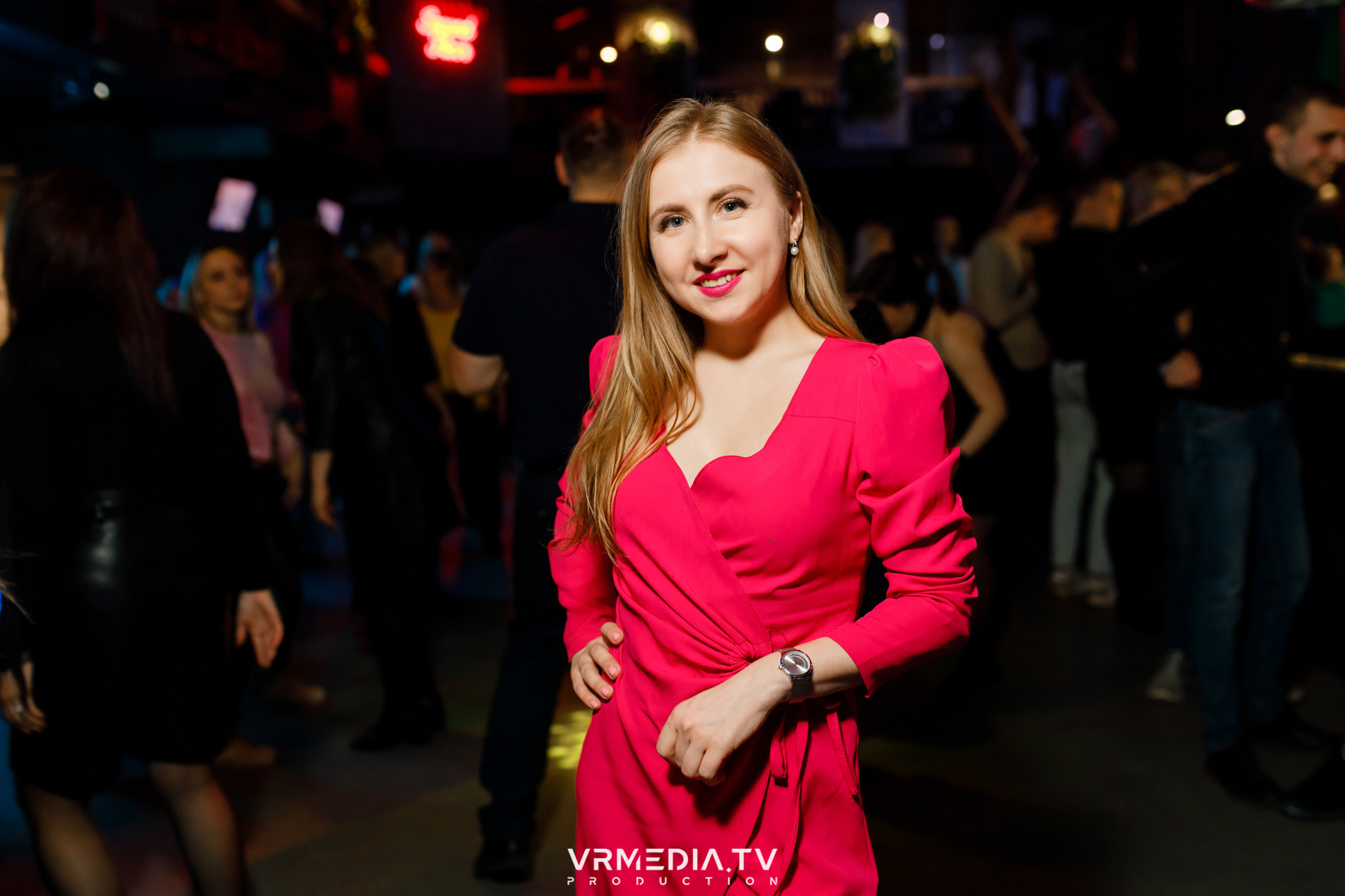 Выходные в баре «DOSKI»