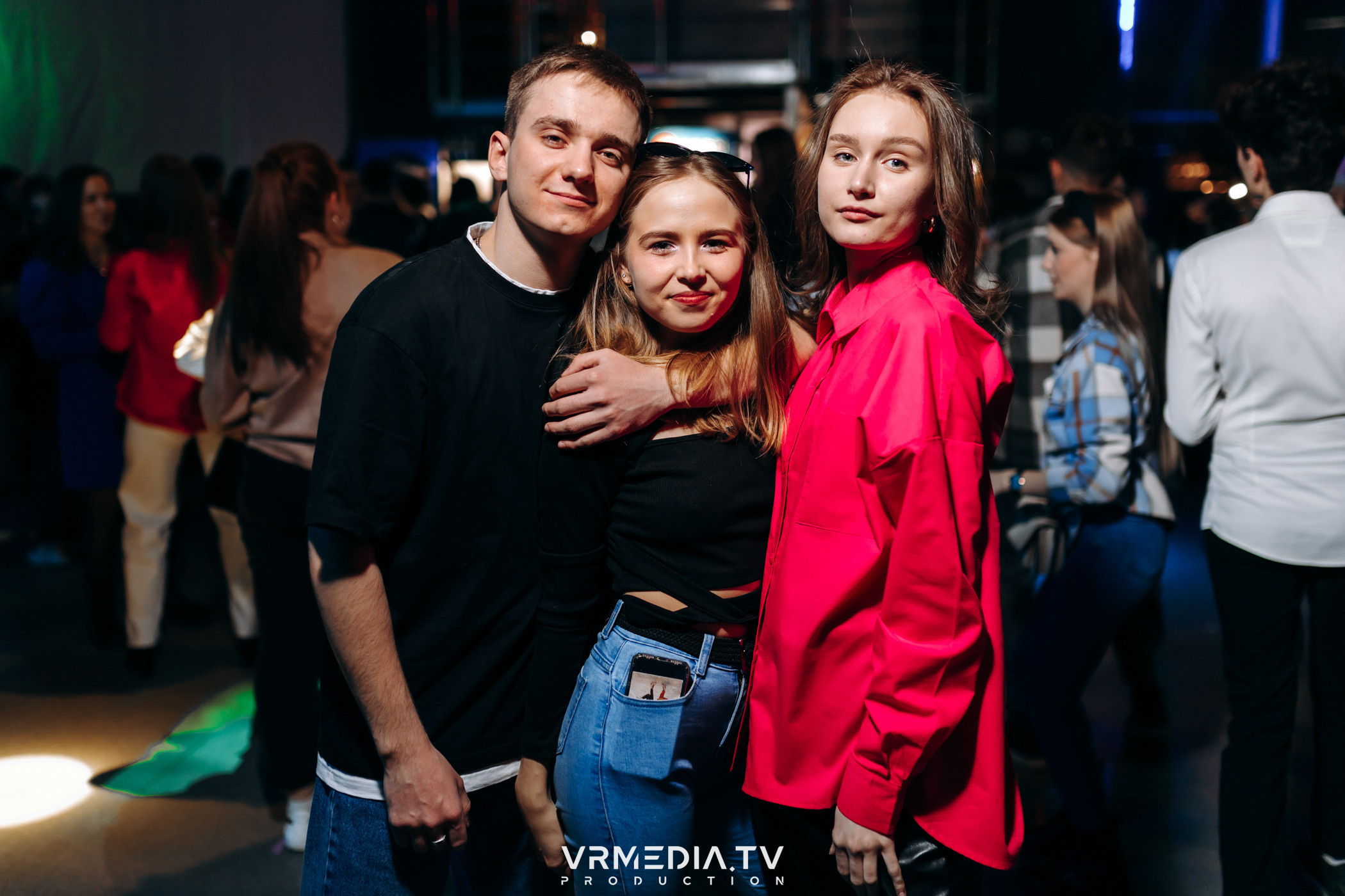 Выходные в баре «DOSKI»