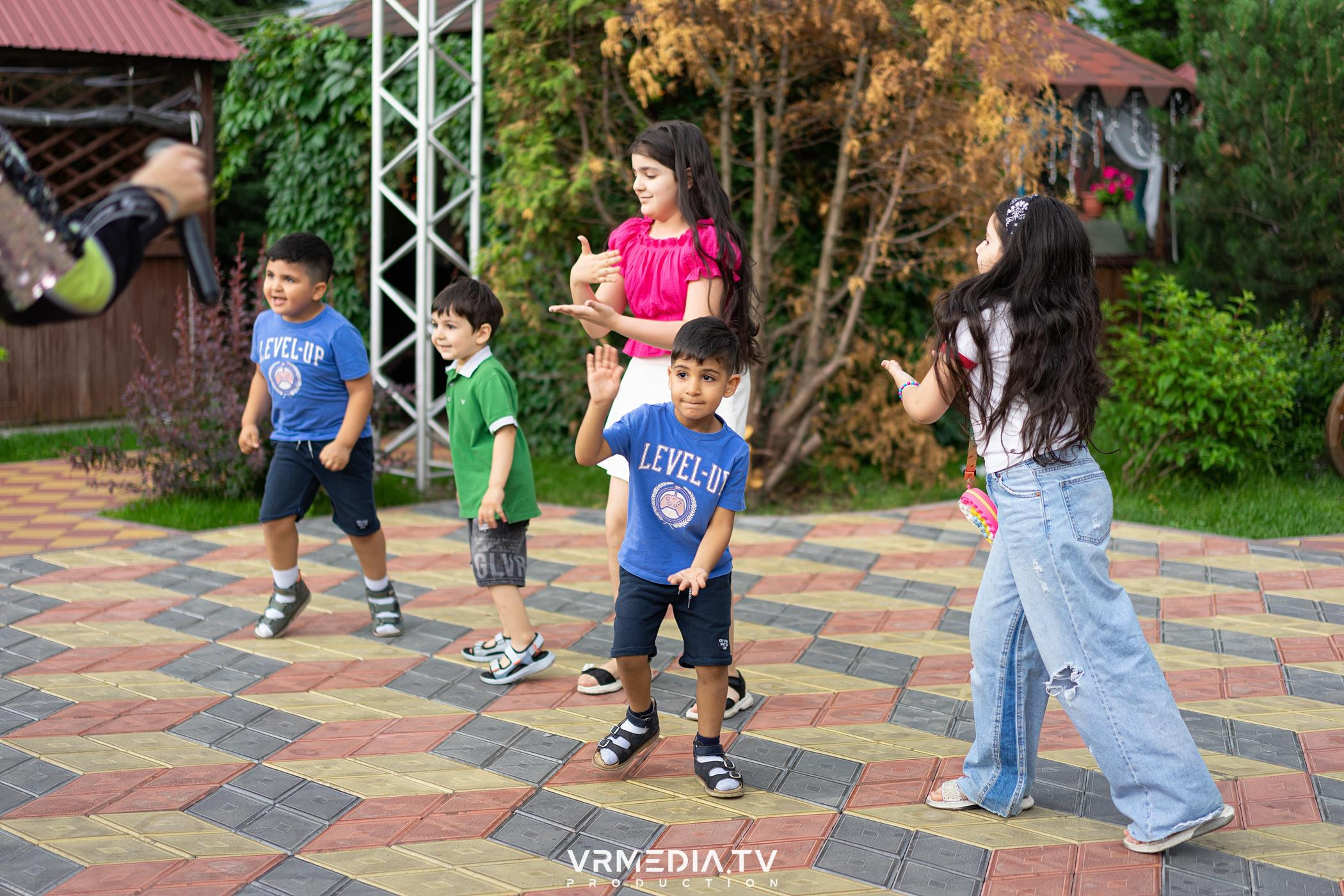 Детская вечеринка в ресторане «Лазурный Берег»