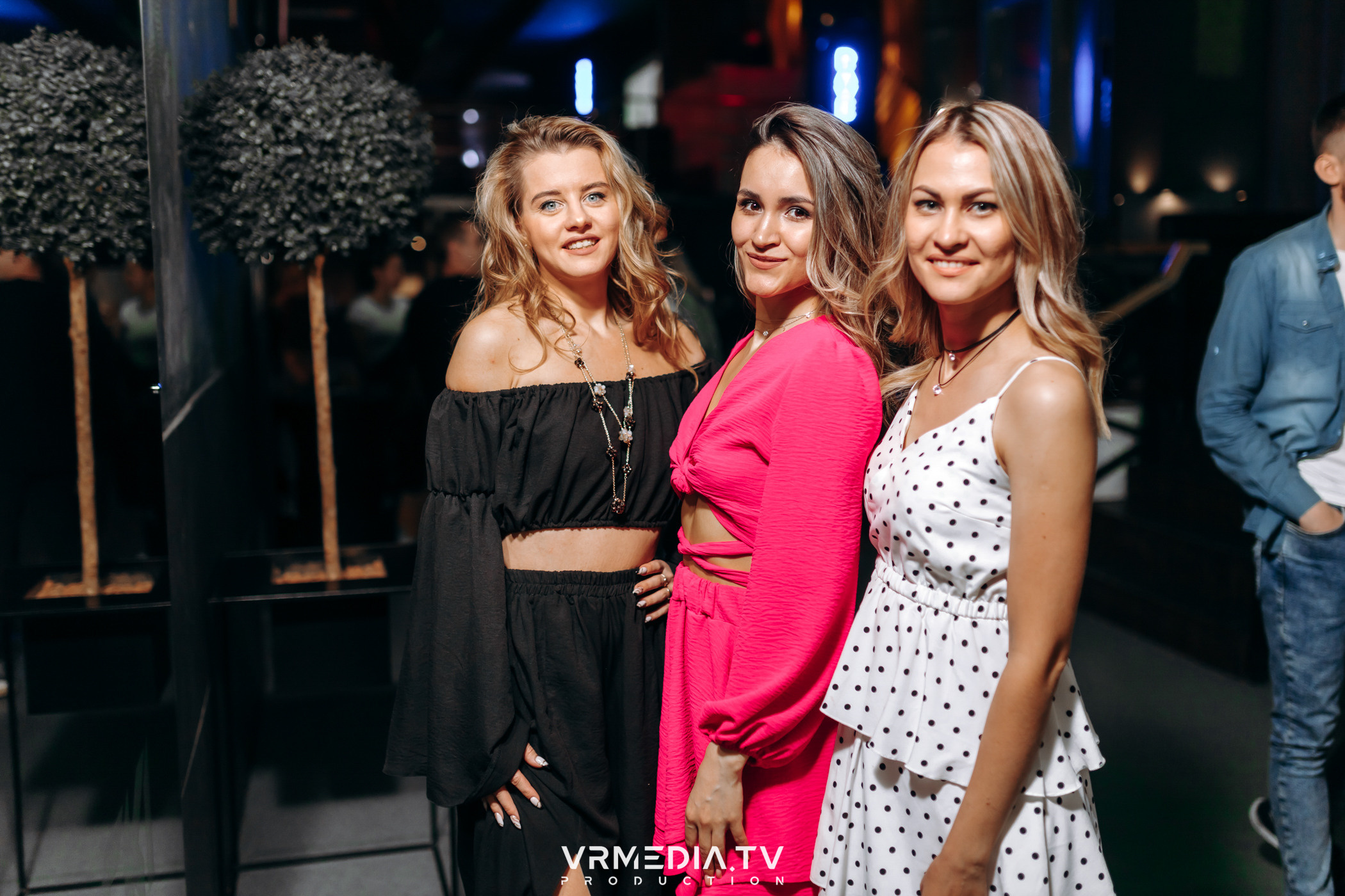 Выходные в баре «DOSKI»