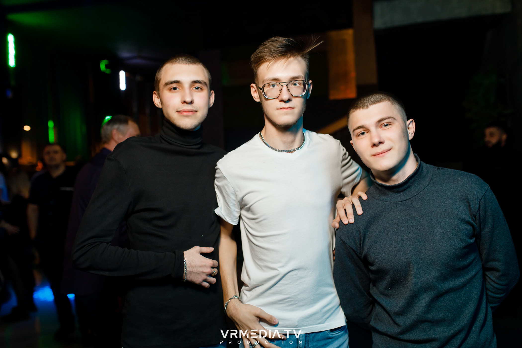 Выходные в баре «DOSKI»