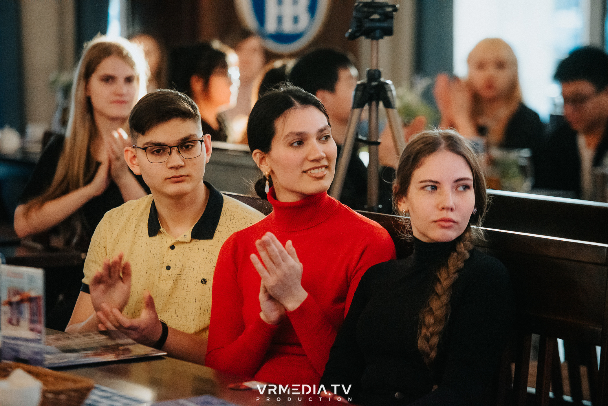 Джазовая среда: Алеф Октет