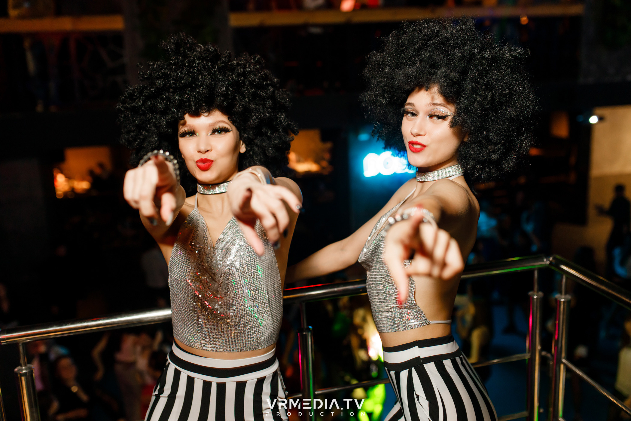 Выходные в баре «DOSKI»