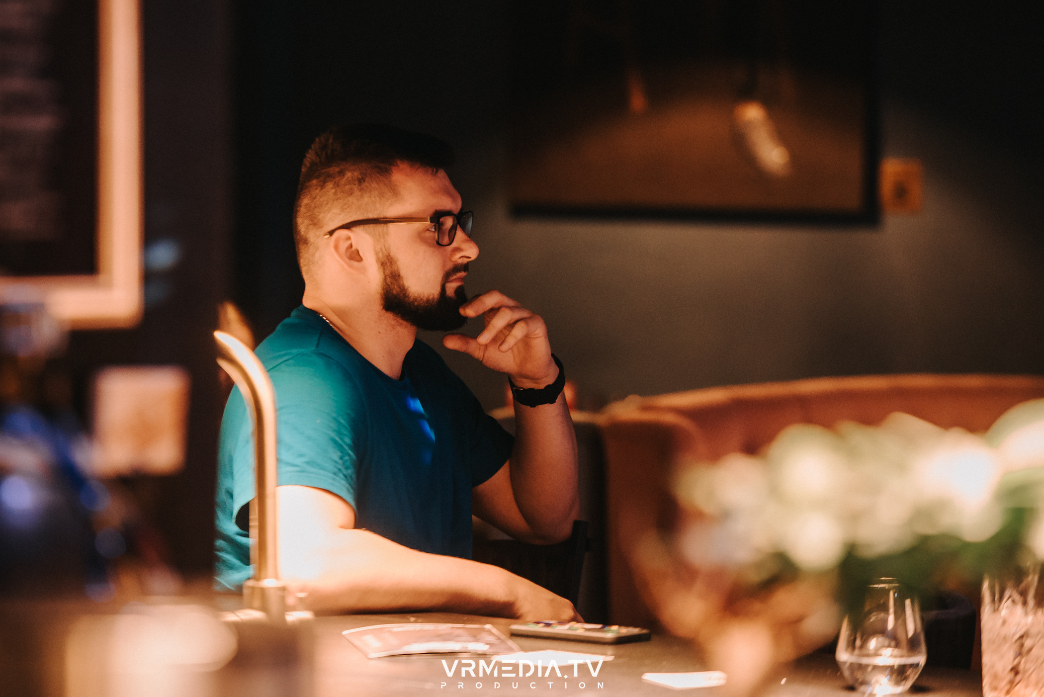 «ДАВАЙ ЧЕСТНО?» в баре-рюмочной «ТОЛК»