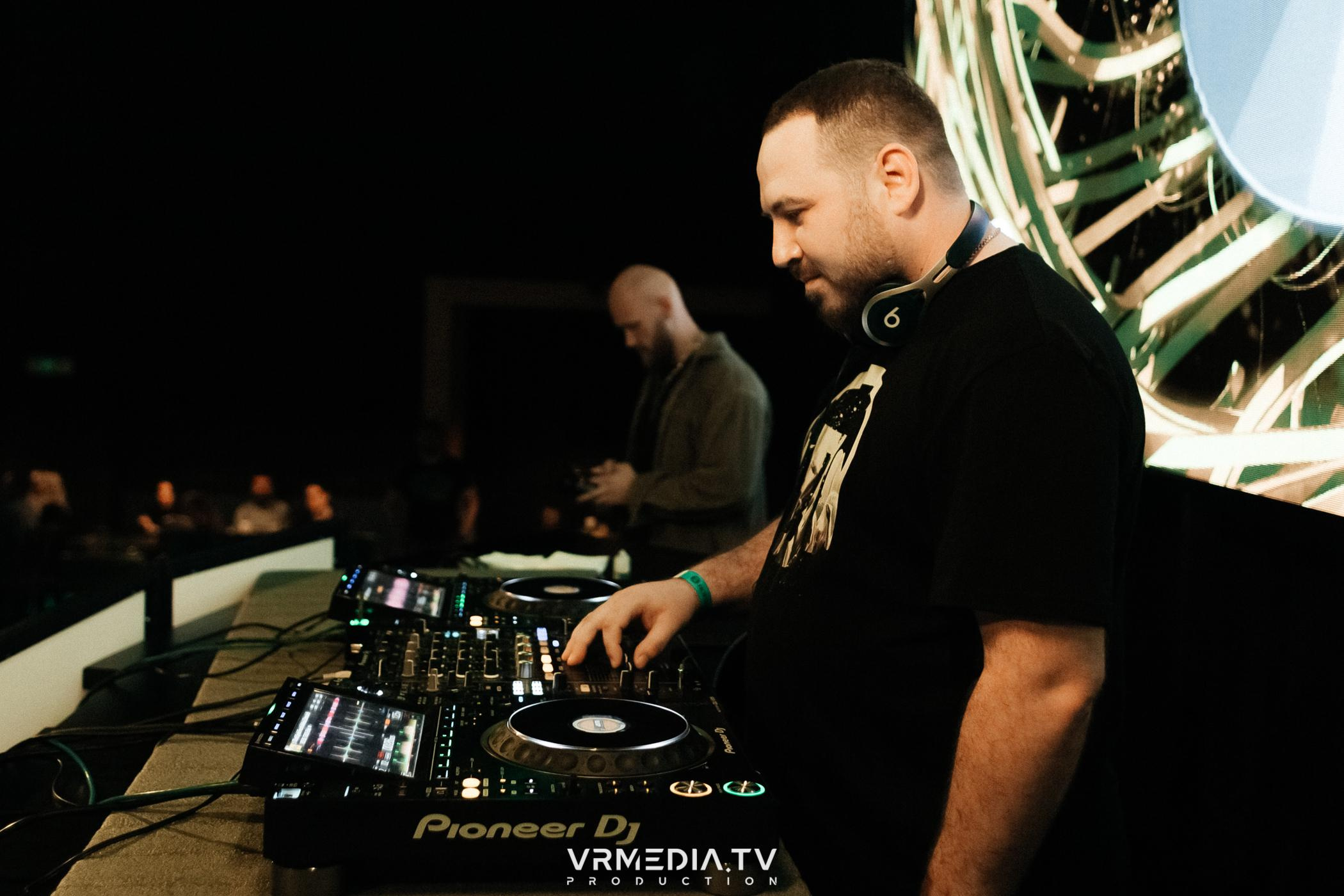 Выпускной школы диджеинга «Атмосфера»