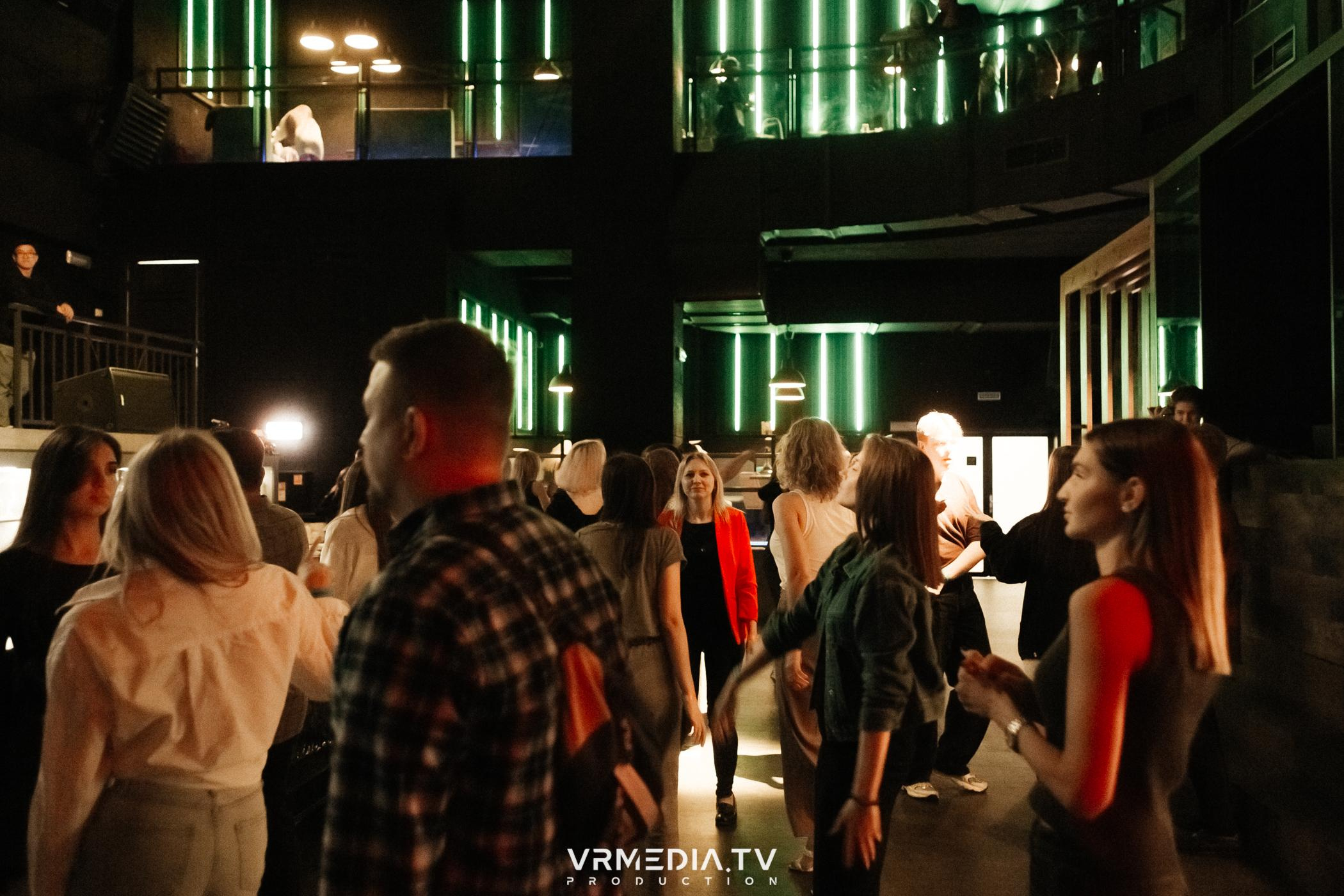 Выпускной школы диджеинга «Атмосфера»