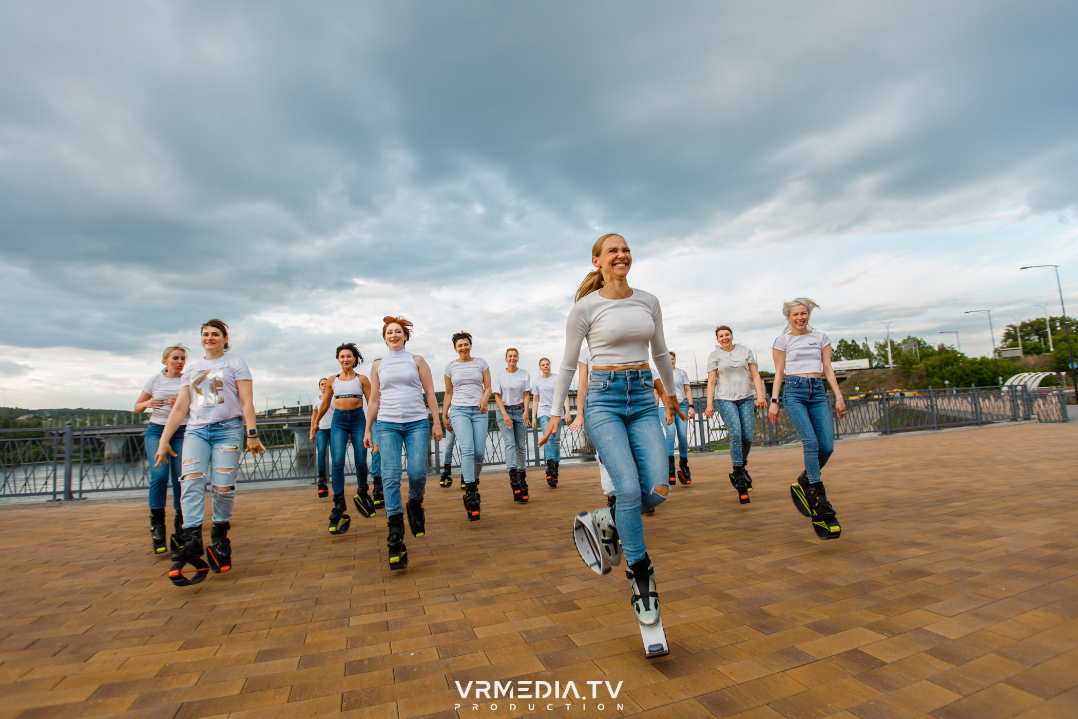 Открытая тренировка «Kangoo jumps»