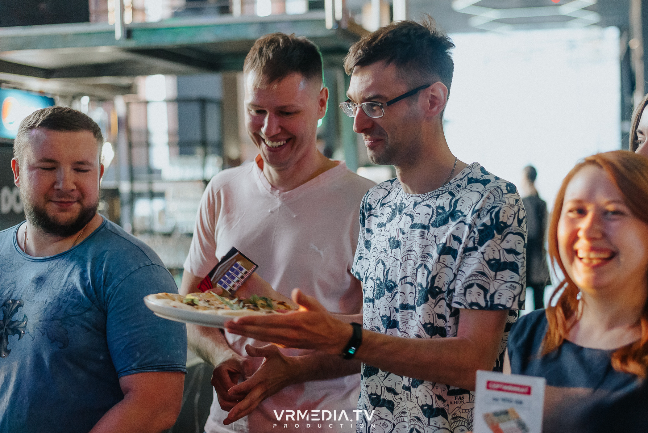 WoW QuiZ в баре «DOSKI»