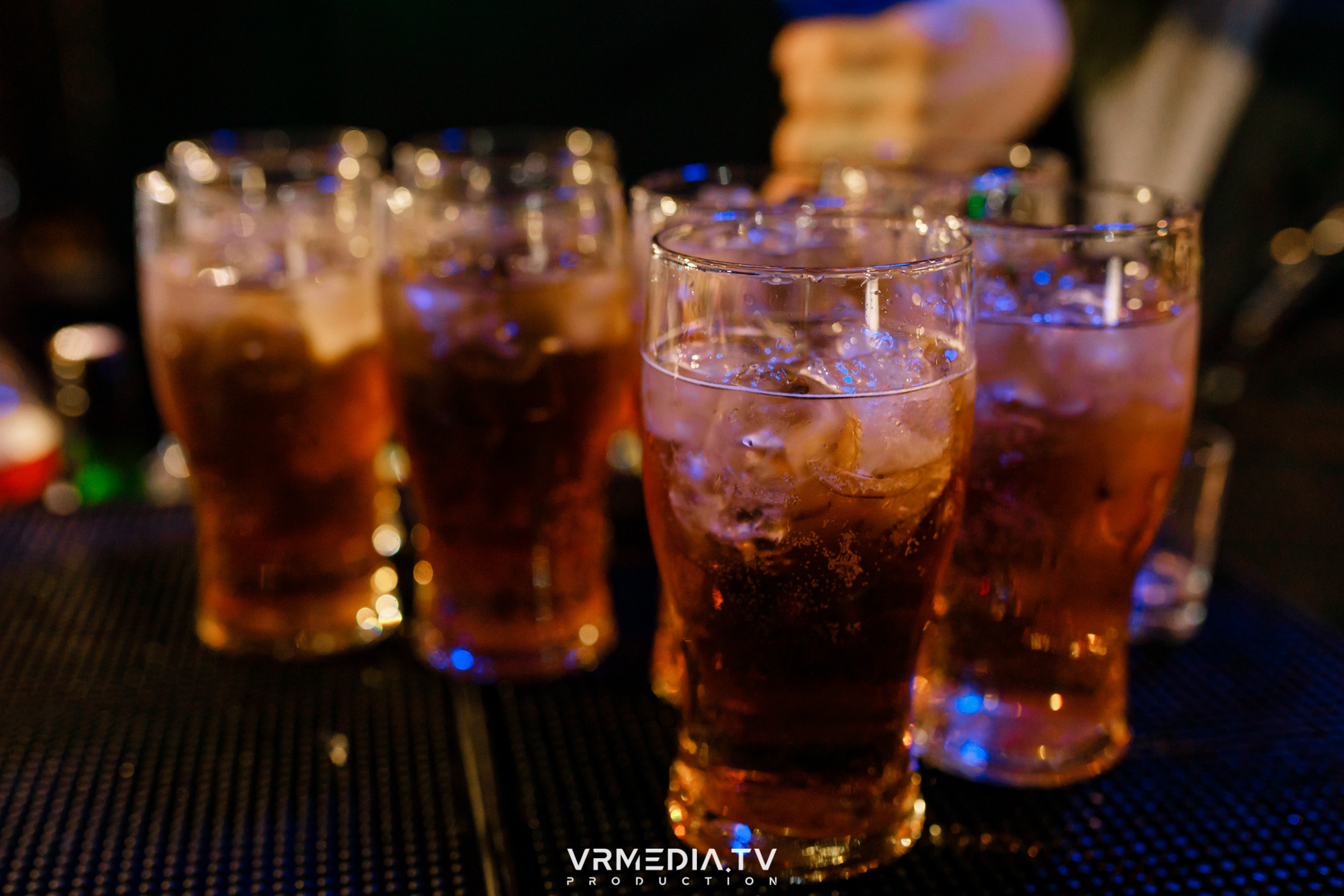 Выходные в баре «DOSKI»