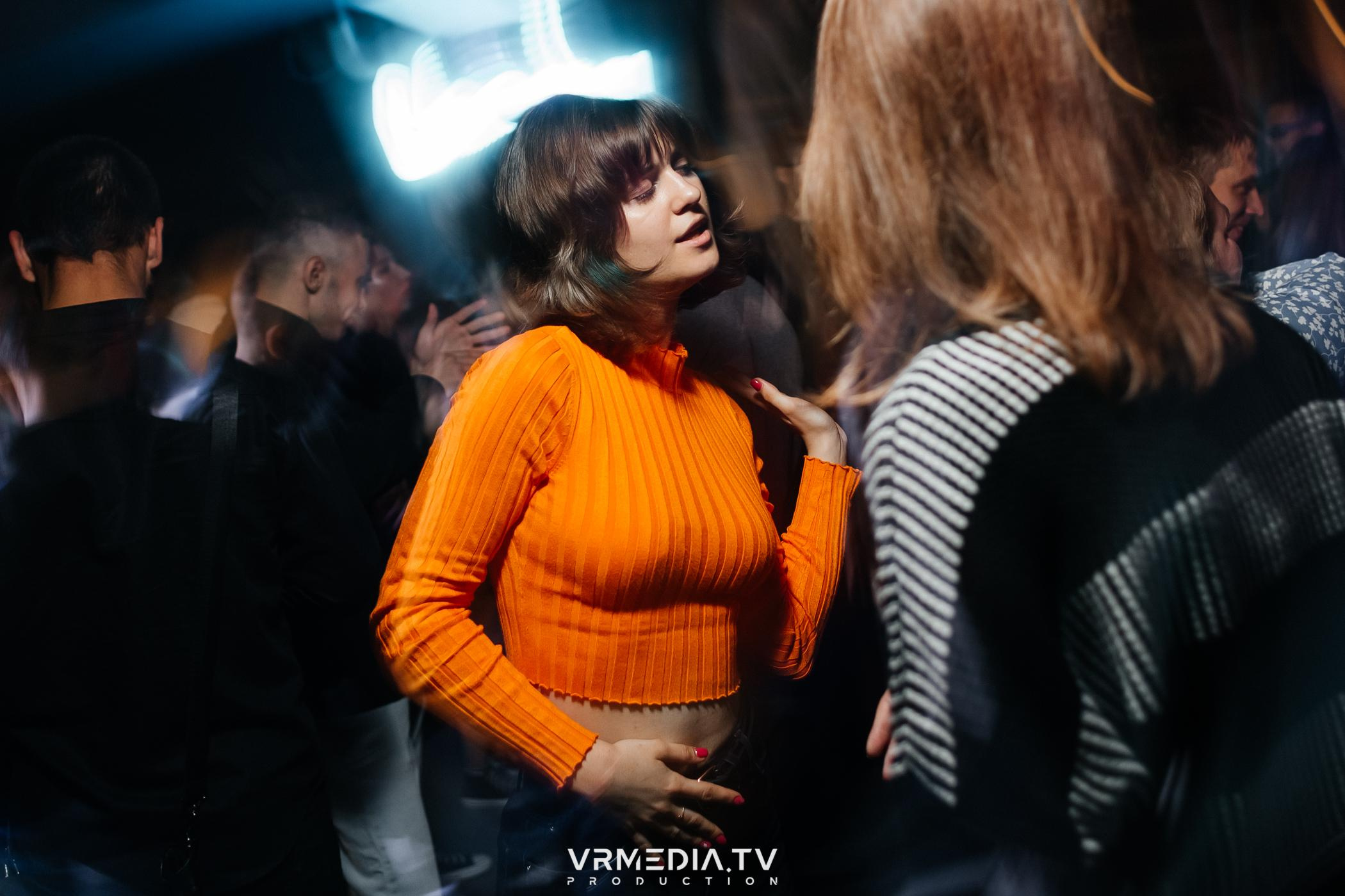 Выходные в баре «DOSKI»