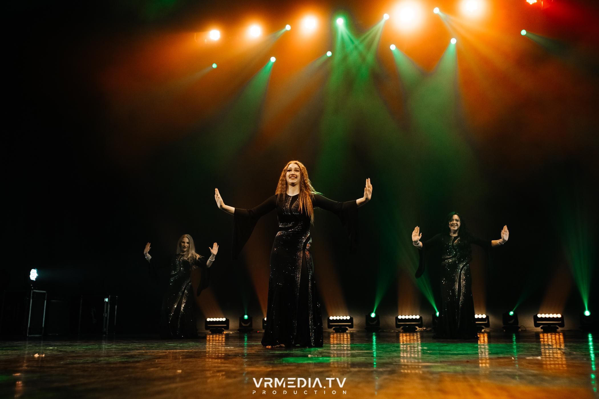 Пока все в доме