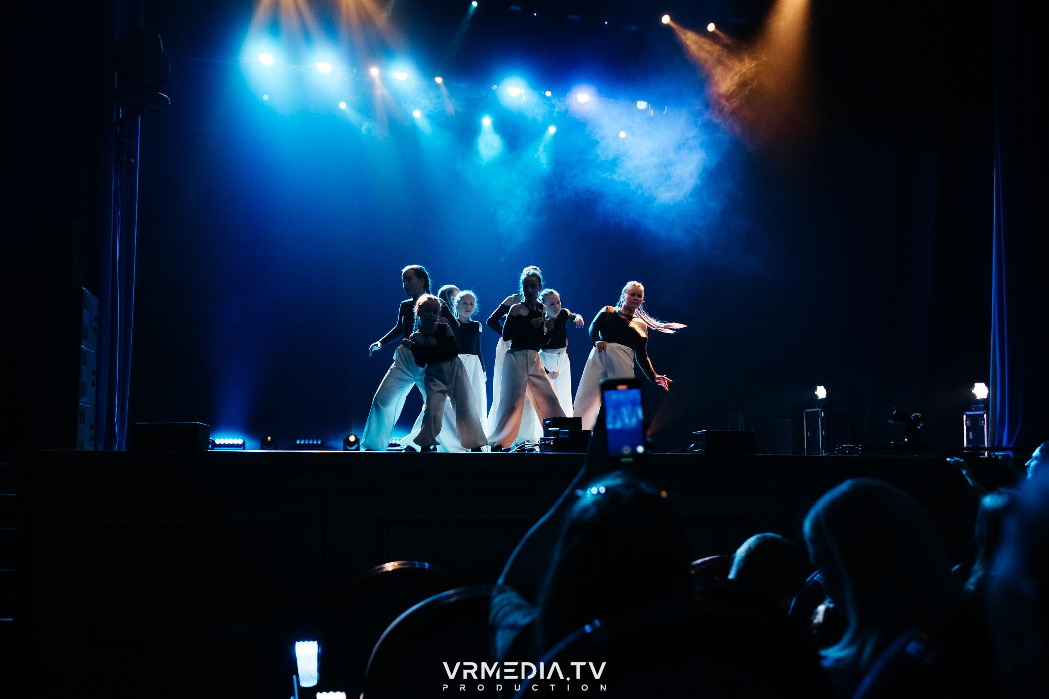 Пока все в доме